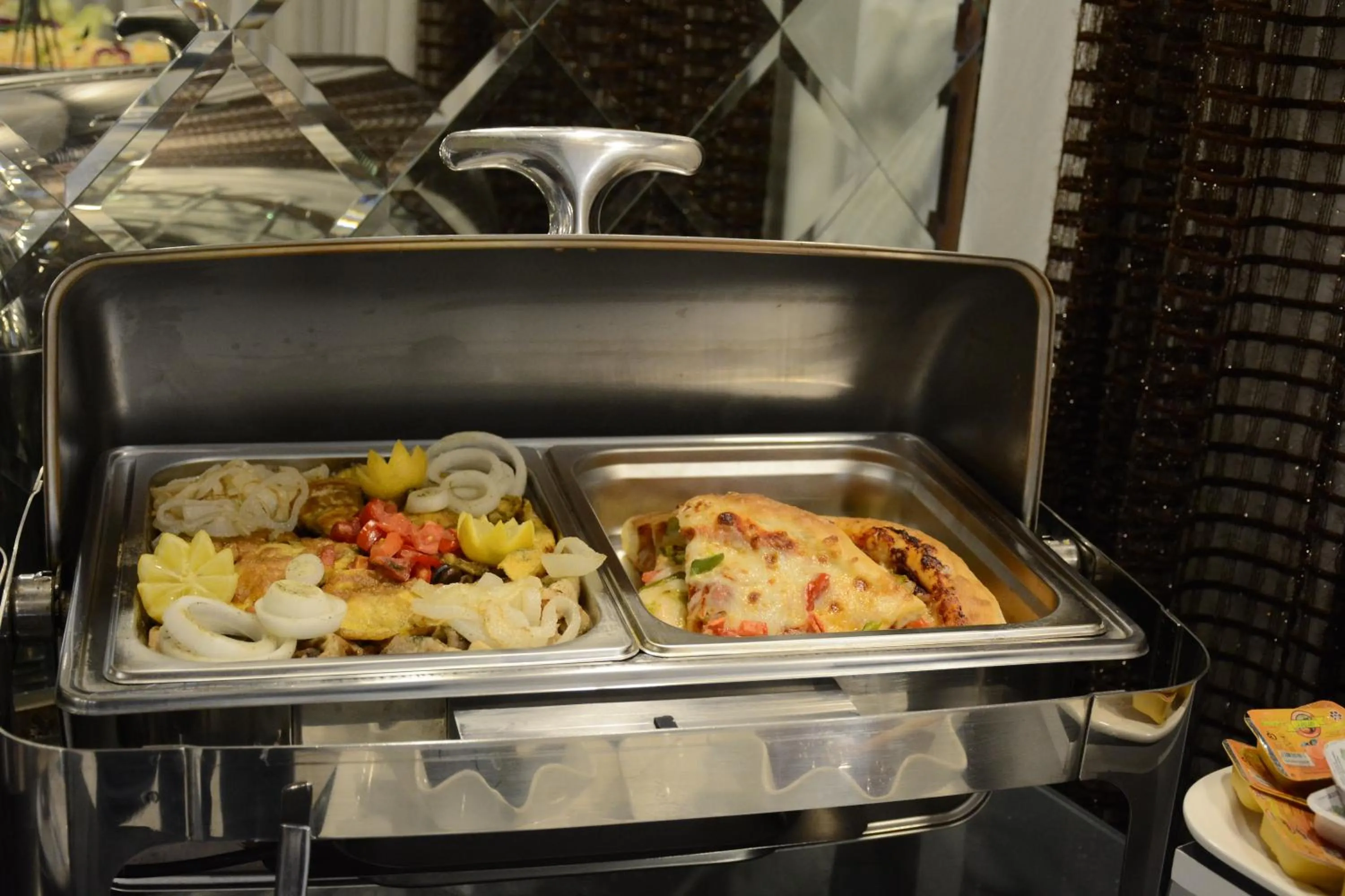 Food and drinks in Hotel Seever