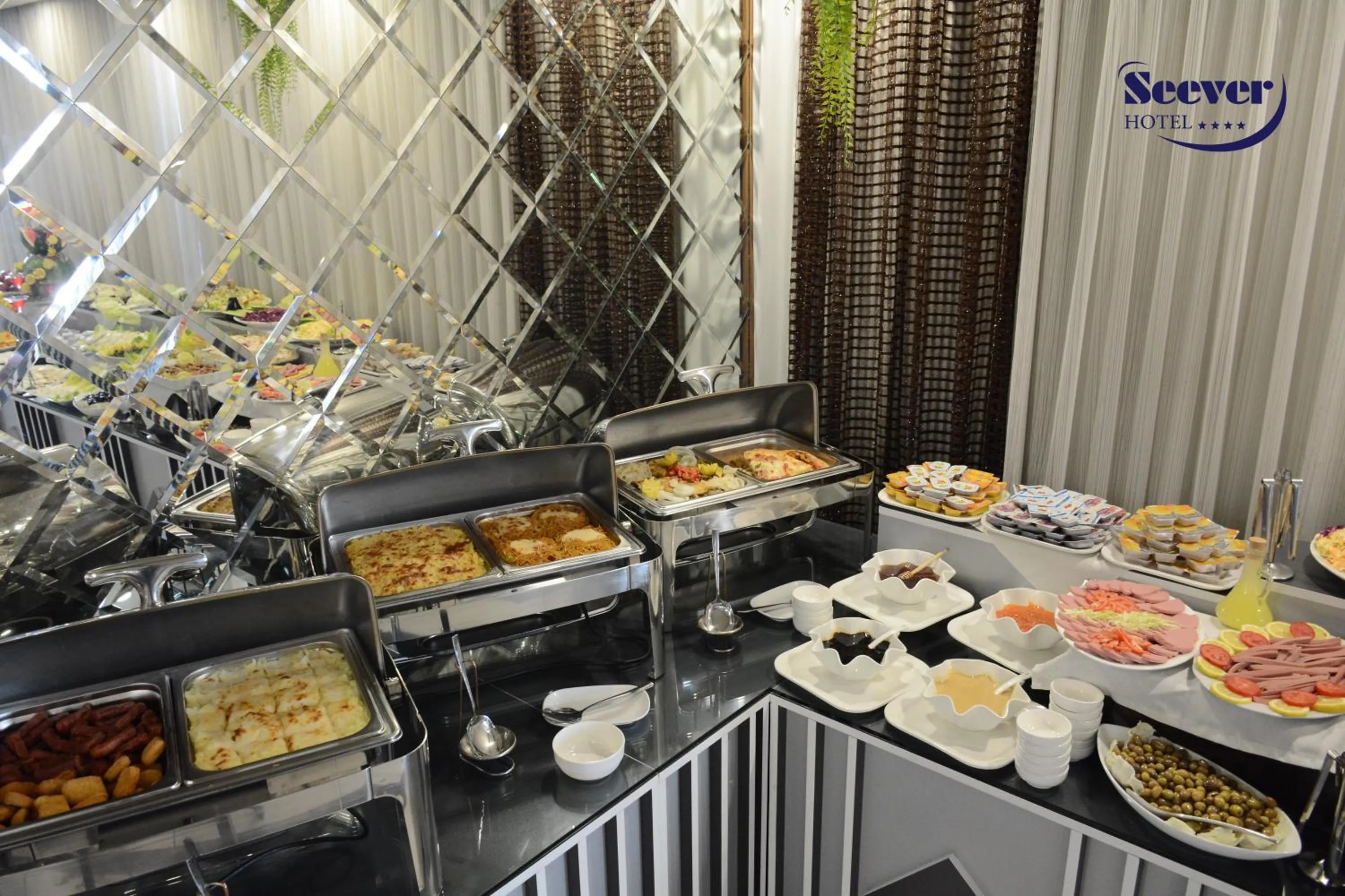 Buffet breakfast in Hotel Seever