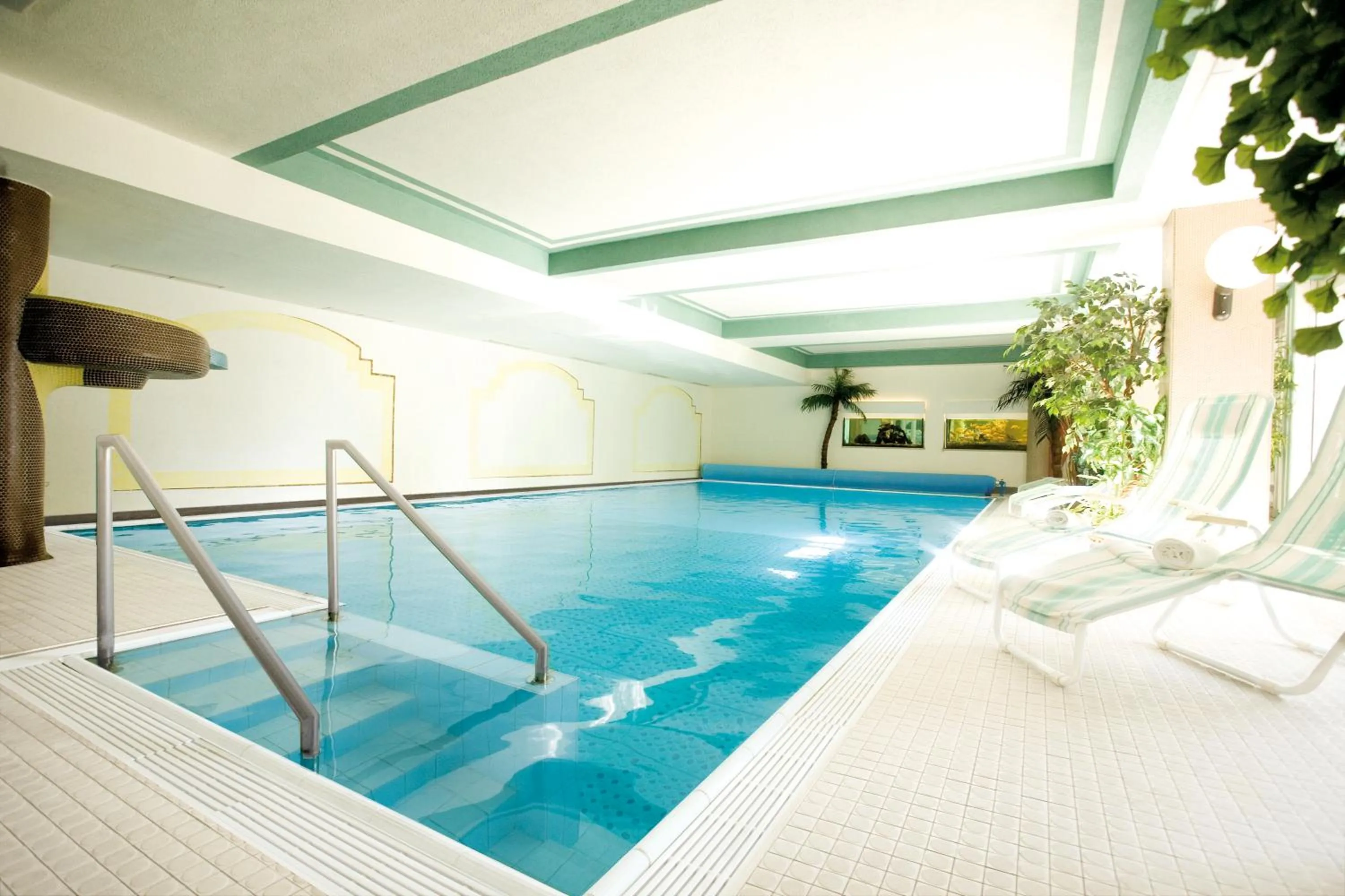 Pool view in ANGERHOF Kur- und Thermenhotel