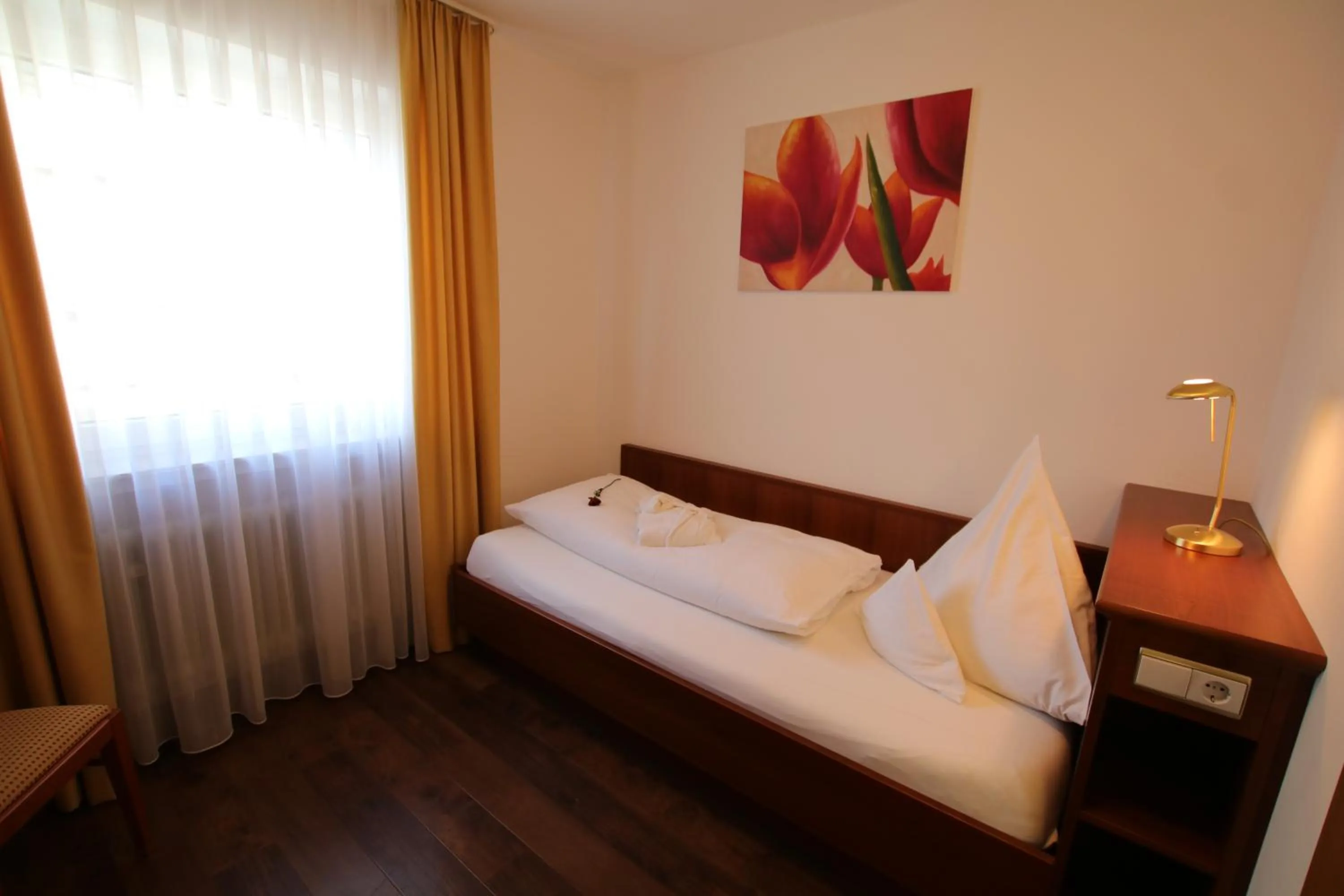 Bedroom, Bed in ANGERHOF Kur- und Thermenhotel