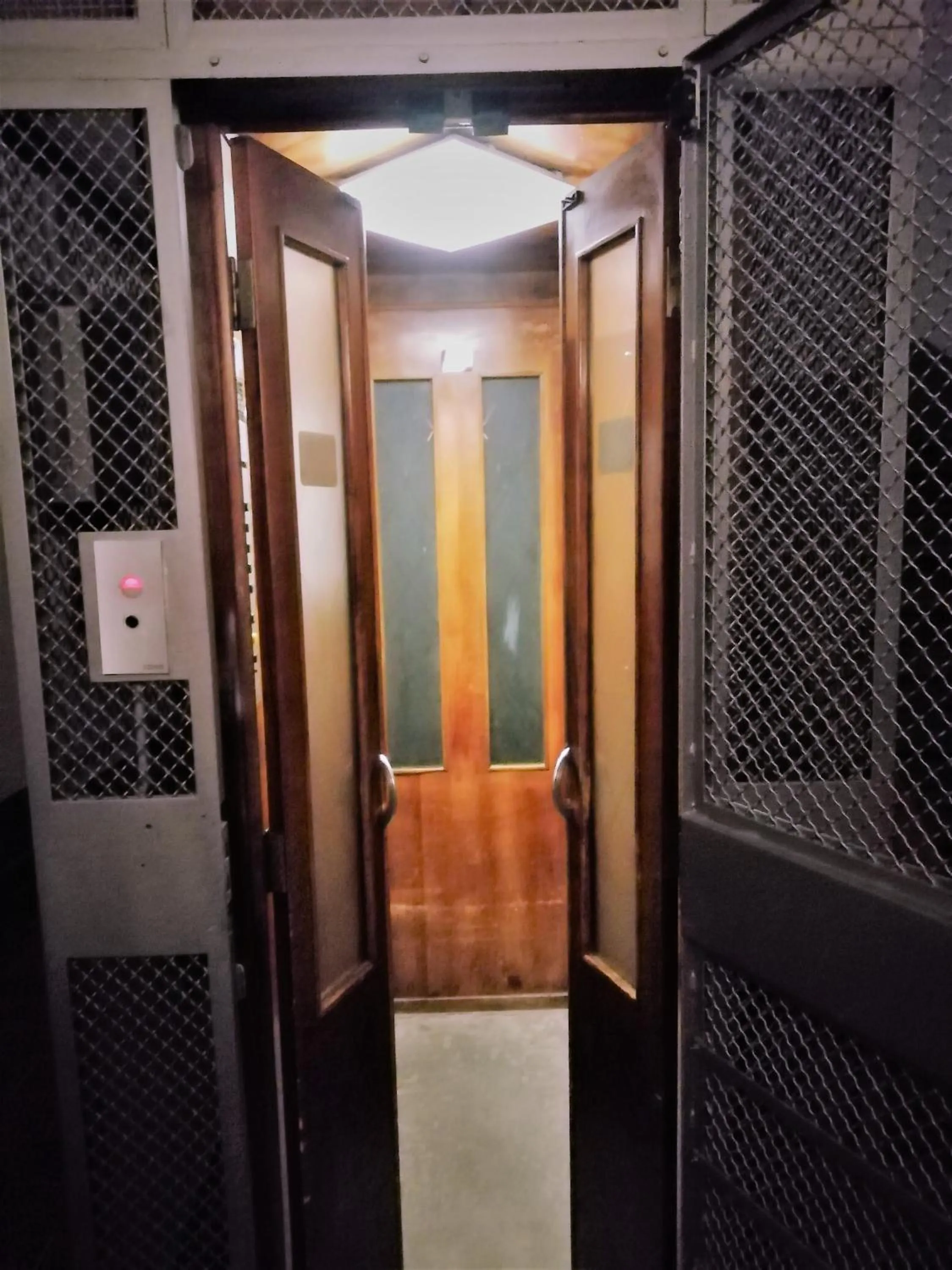 Property building in Corsini Tintori