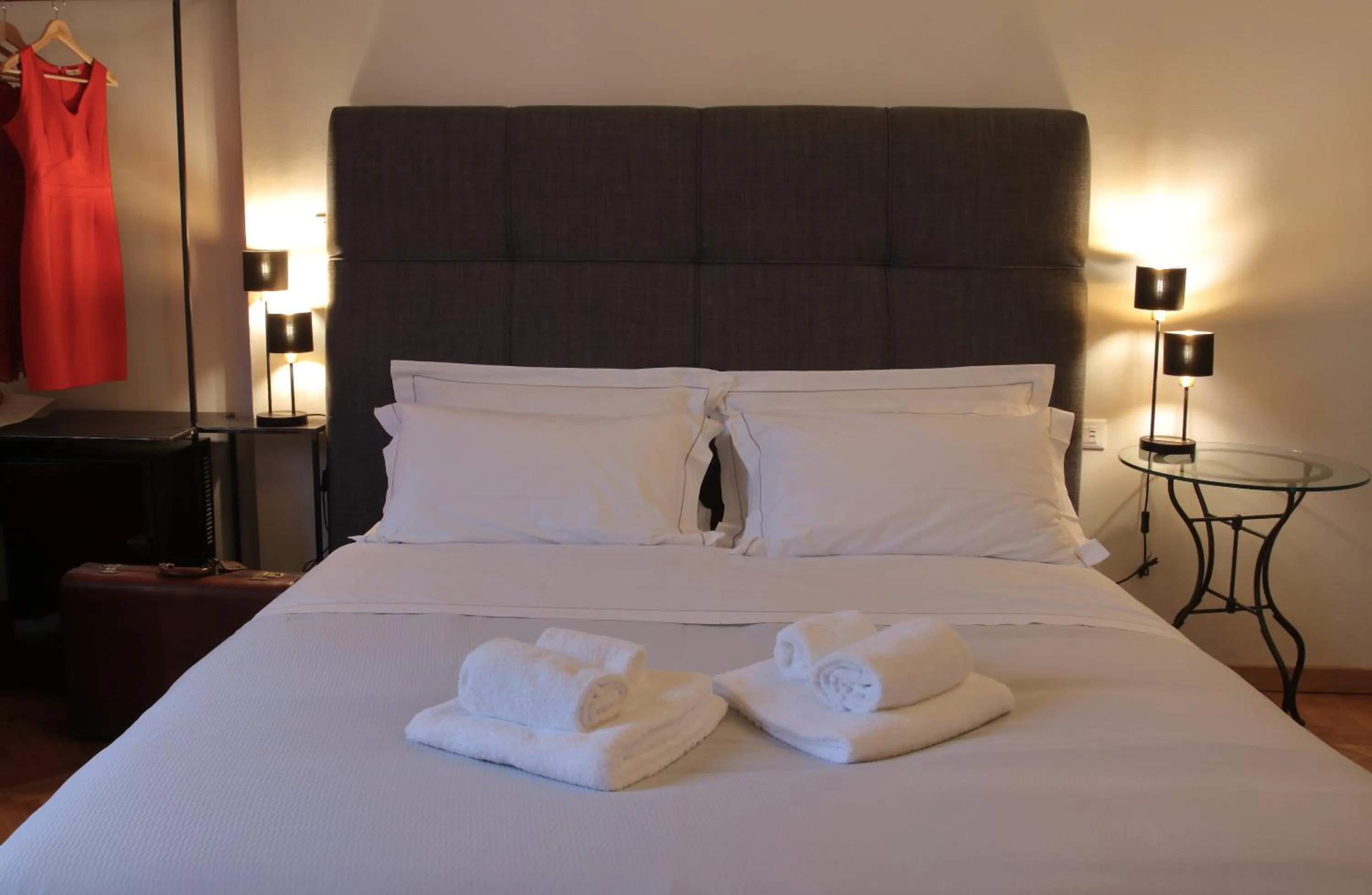 Bed in Corsini Tintori