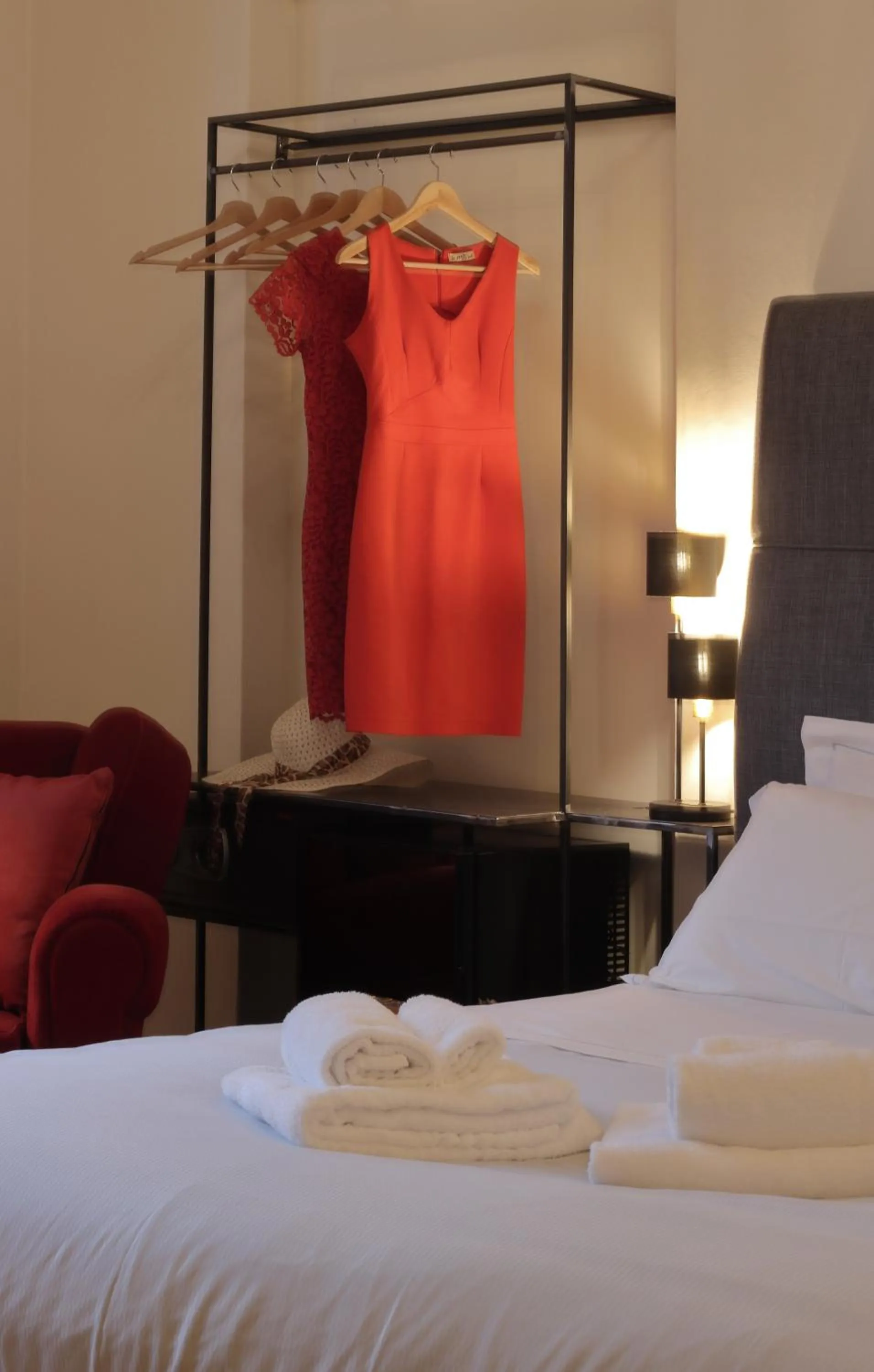 Bed in Corsini Tintori