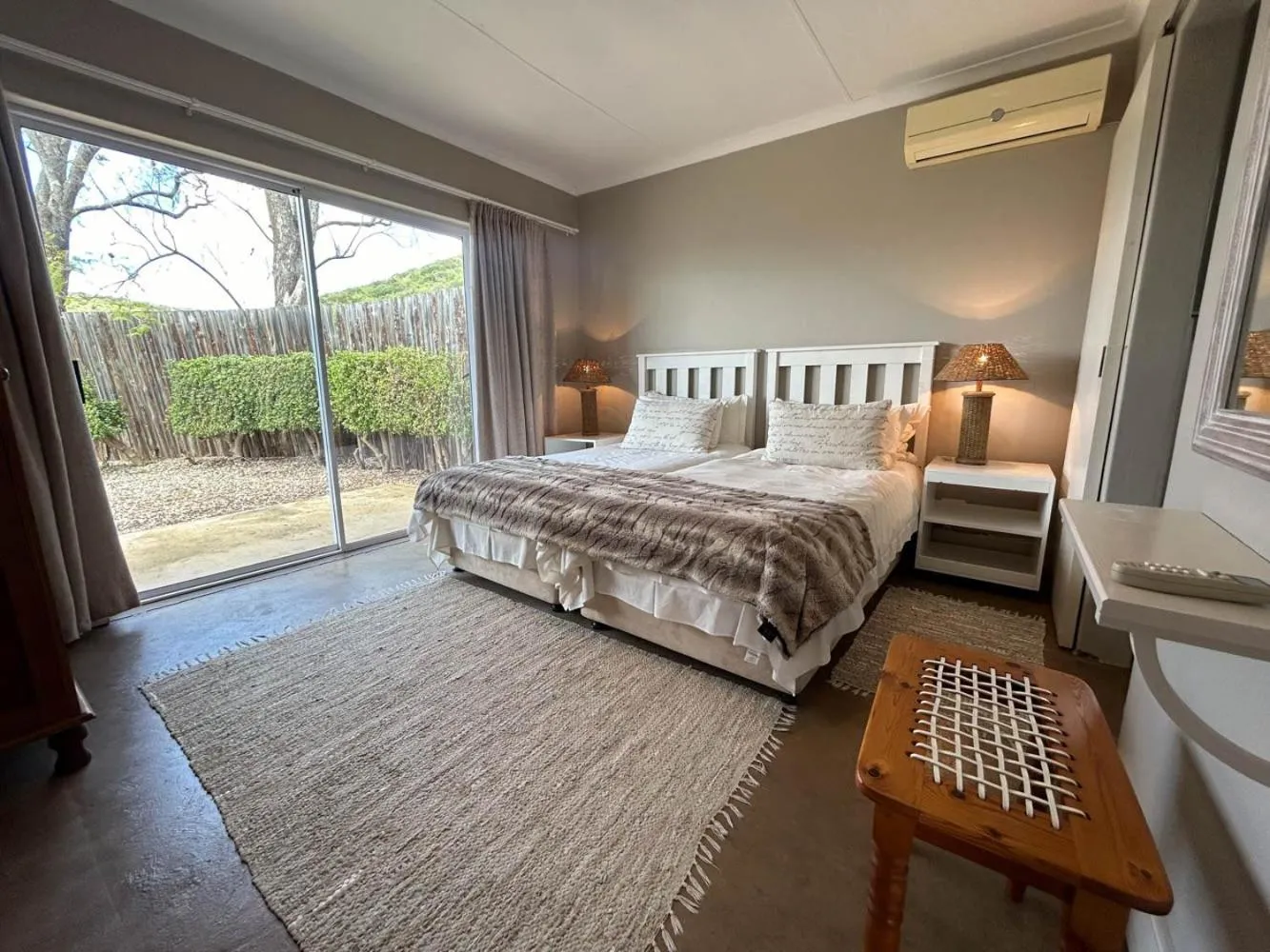 Bed in Chicane Bed and Breakfast