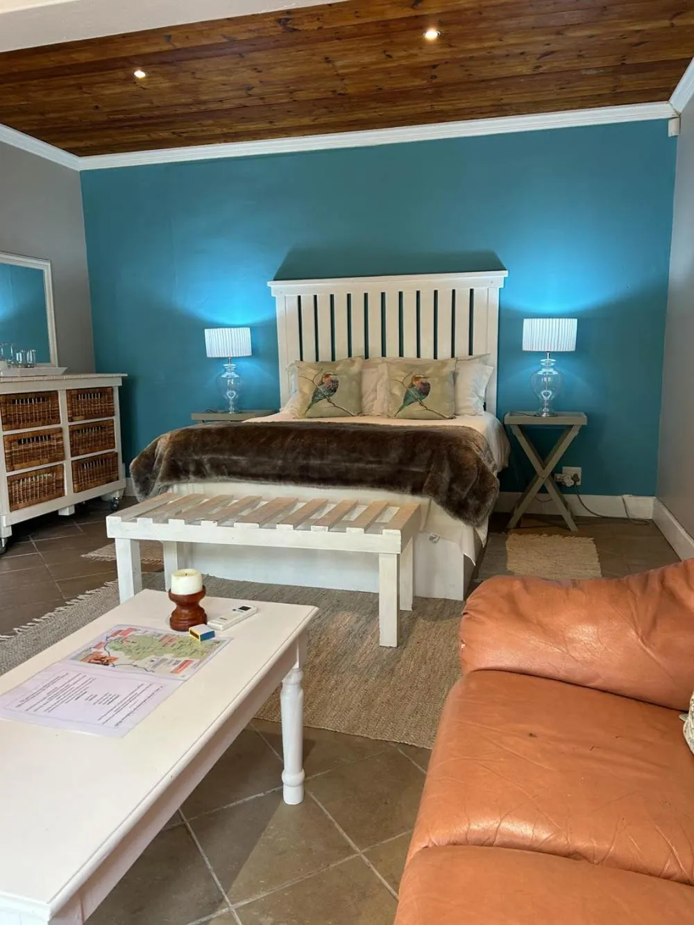 Bed in Chicane Bed and Breakfast