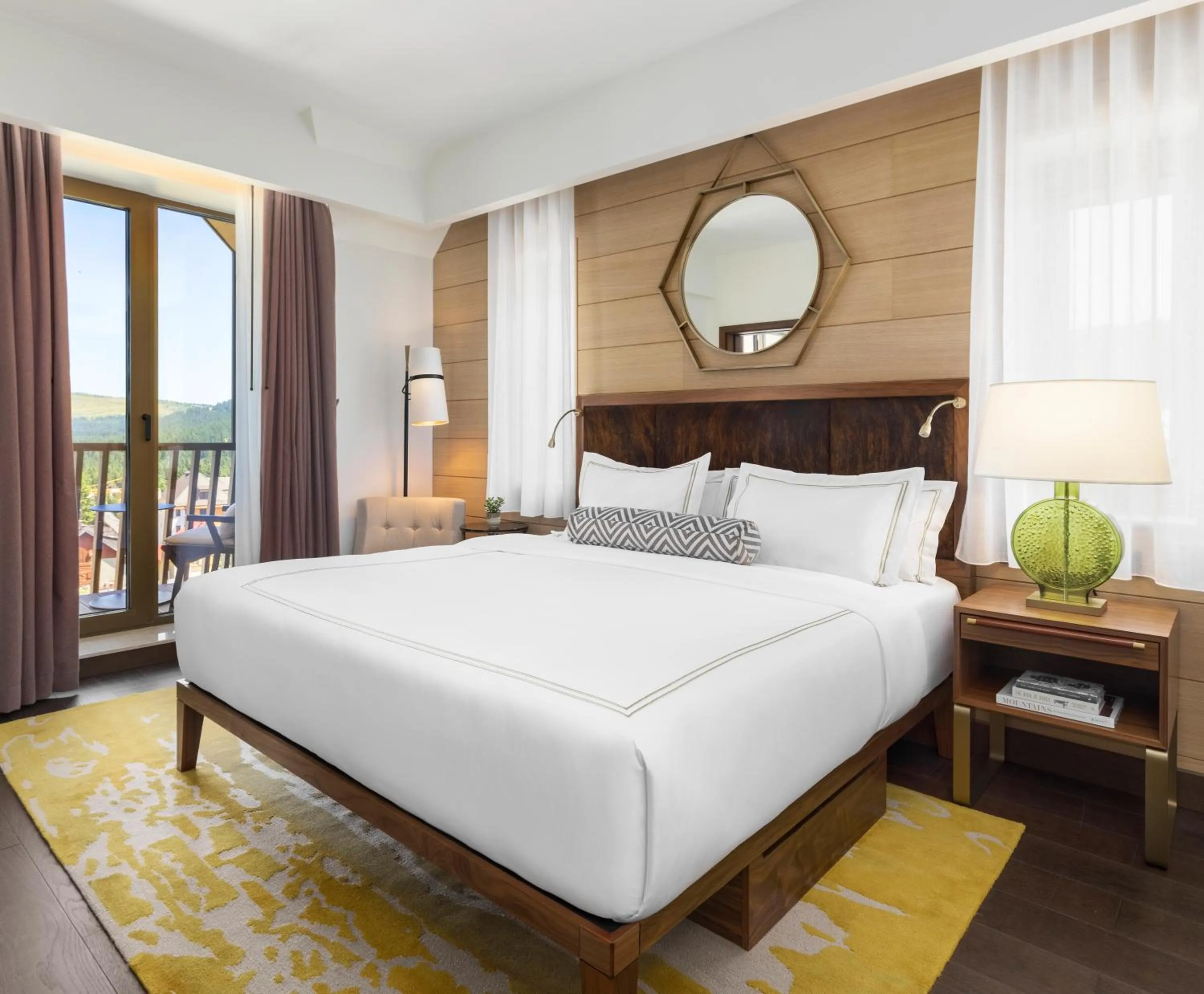 Balcony/Terrace, Bed in Viceroy Kopaonik Resort & Spa