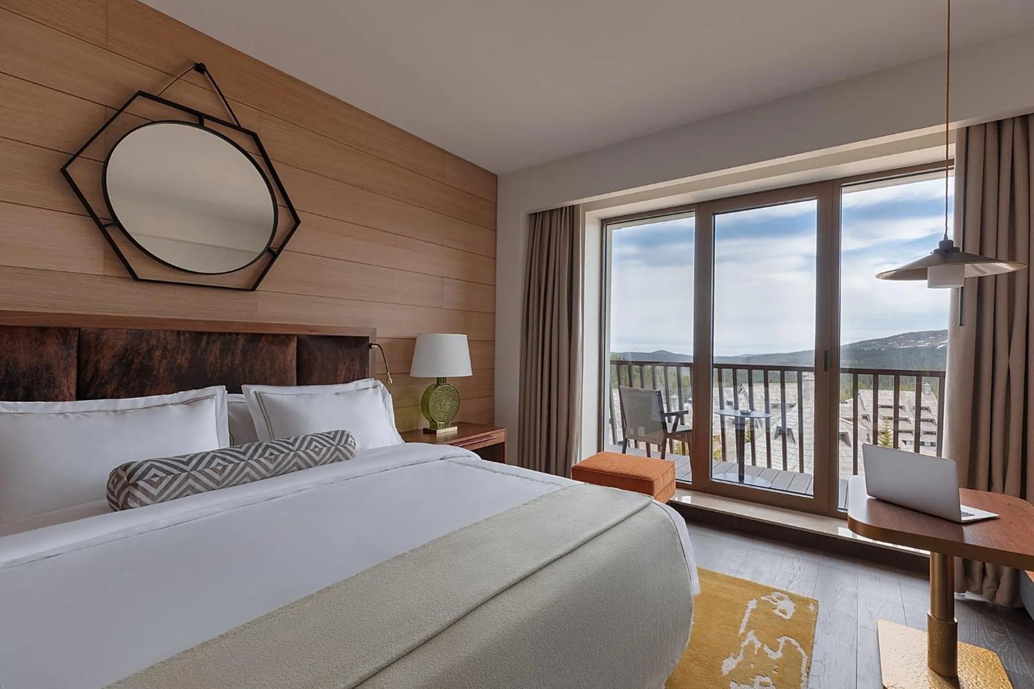 Bedroom, Bed in Viceroy Kopaonik Resort & Spa