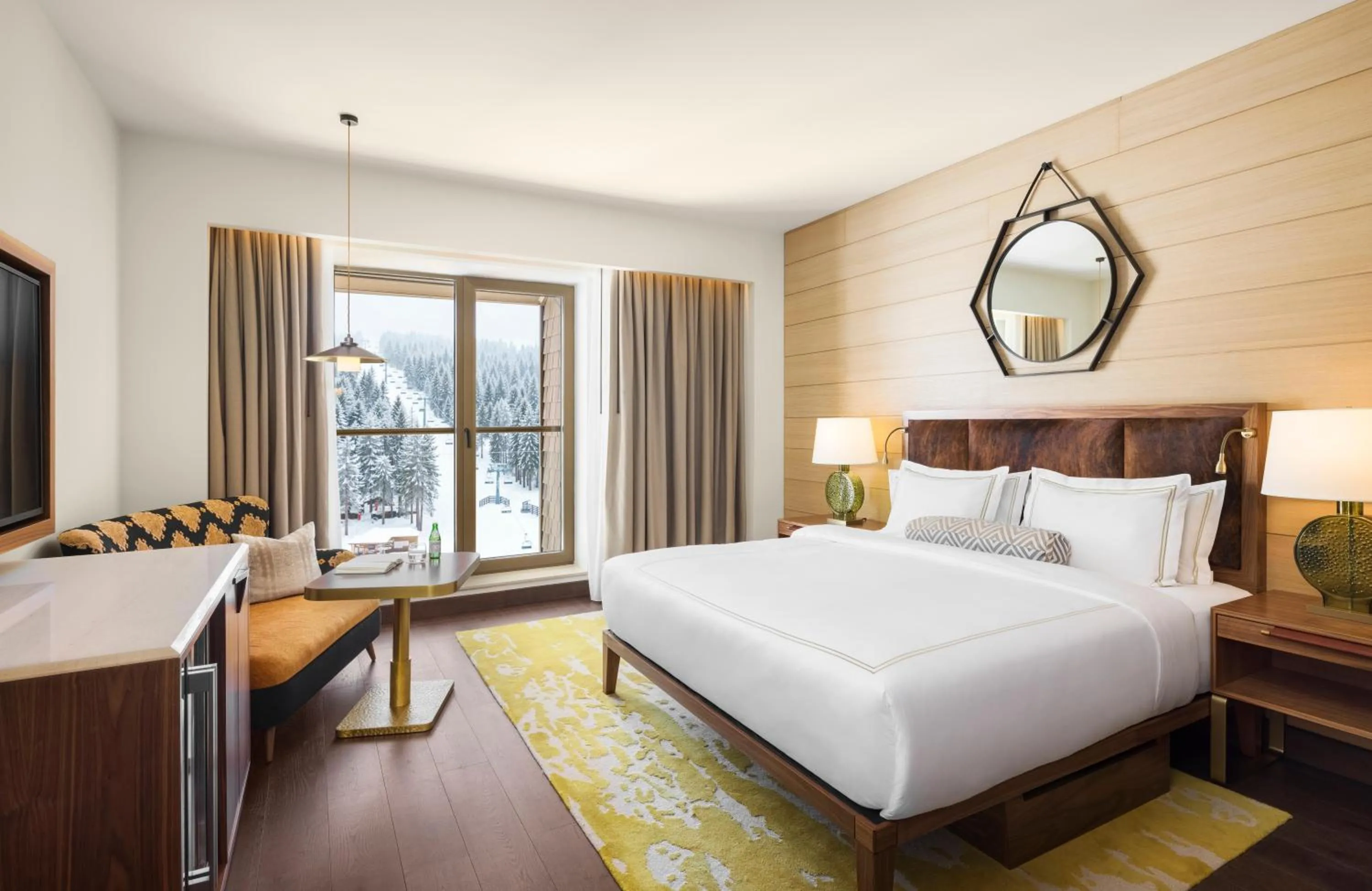 Photo of the whole room, Bed in Viceroy Kopaonik Resort & Spa