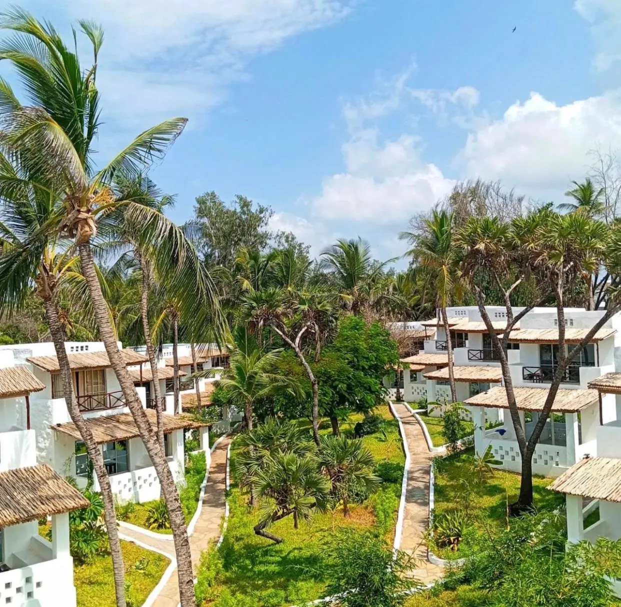 Day in Barracuda Inn Resort