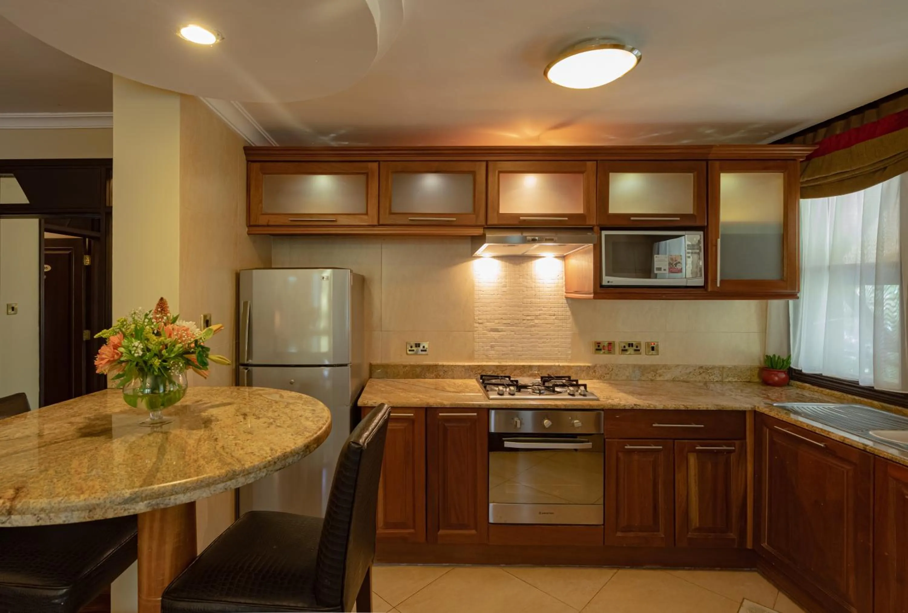 Kitchen or kitchenette in Enashipai Resort & Spa