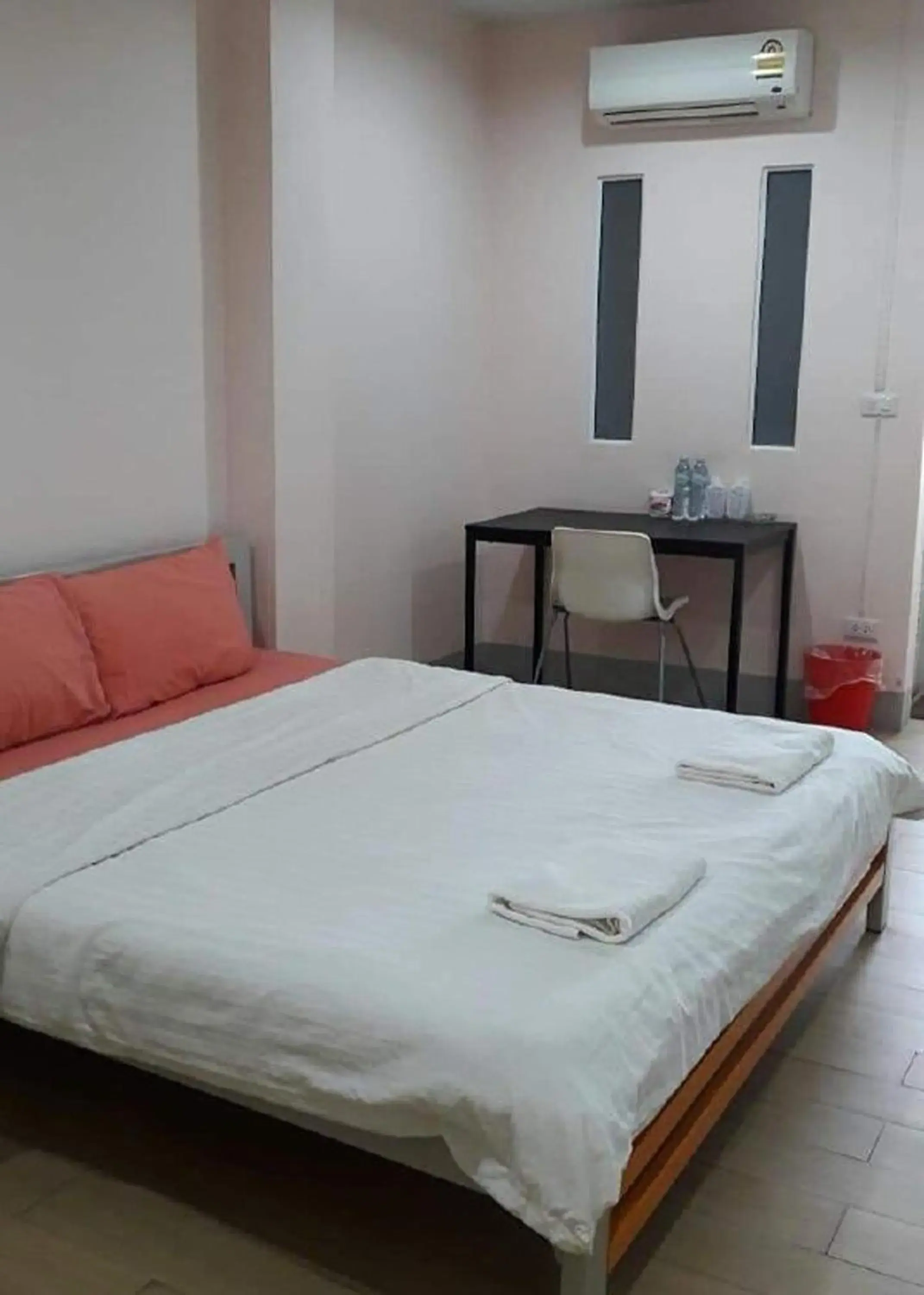 Standard Double Room in Chawalee Place Standard Double Room in Chawalee Place