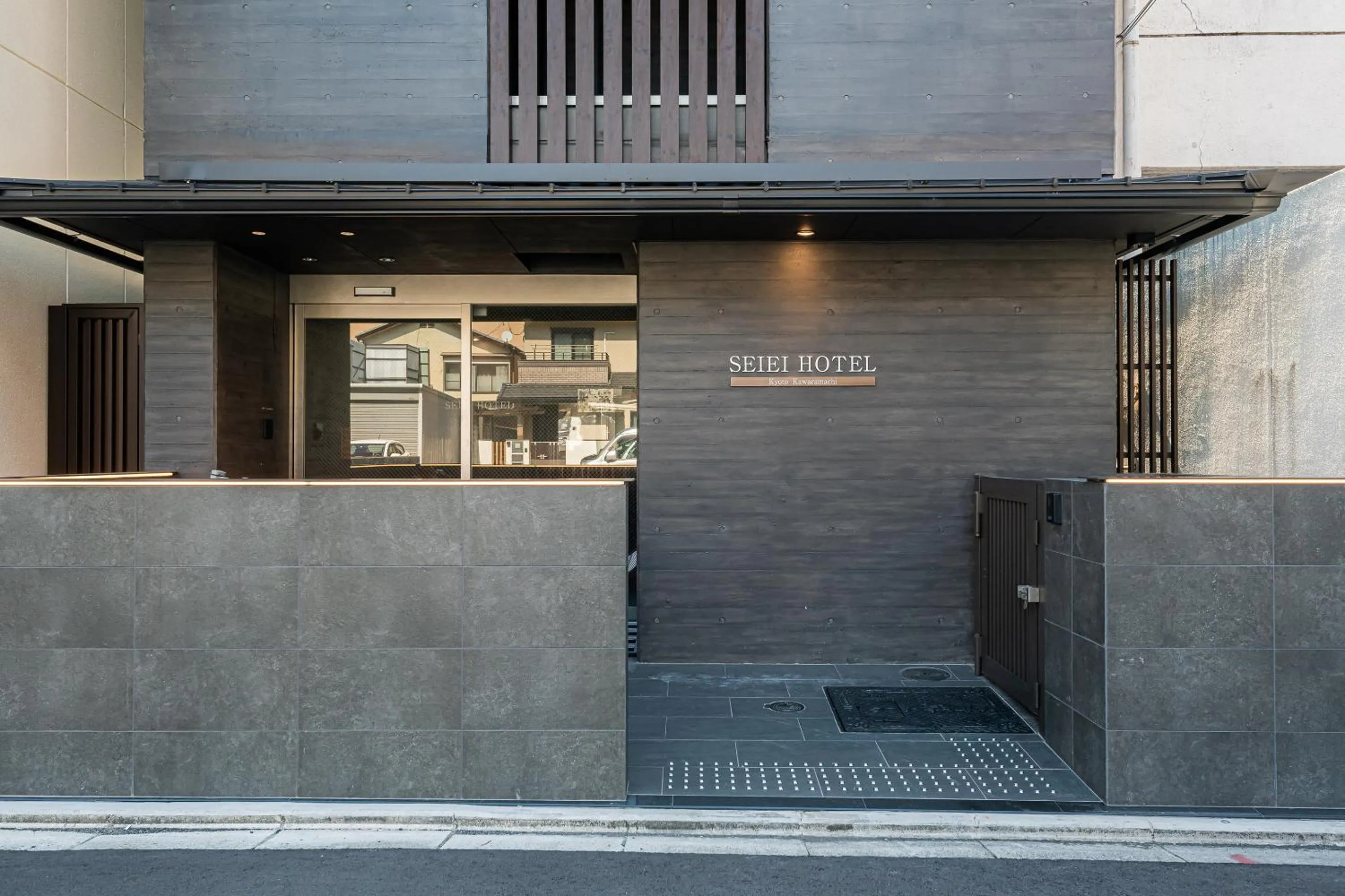 Property building in Seiei Hotel Kyoto Kawaramachi
