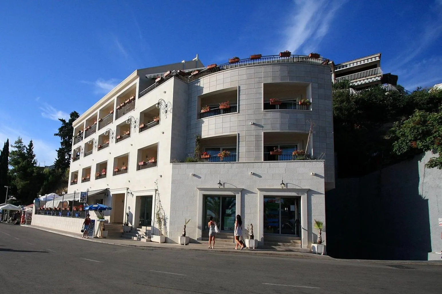 Property building in Aparthotel Natalia Podgora