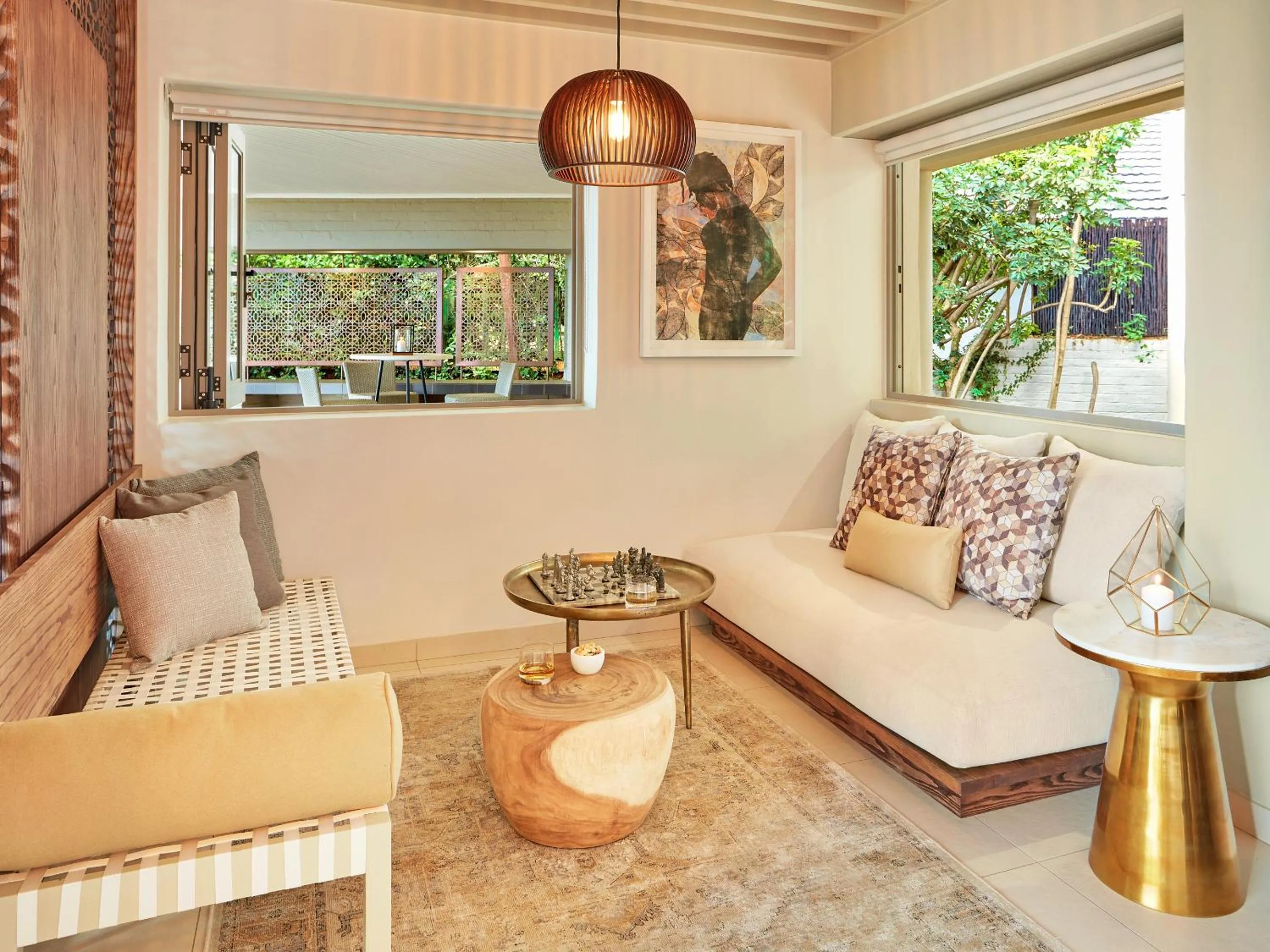 Seating area in The Cliffside Boutique Getaway