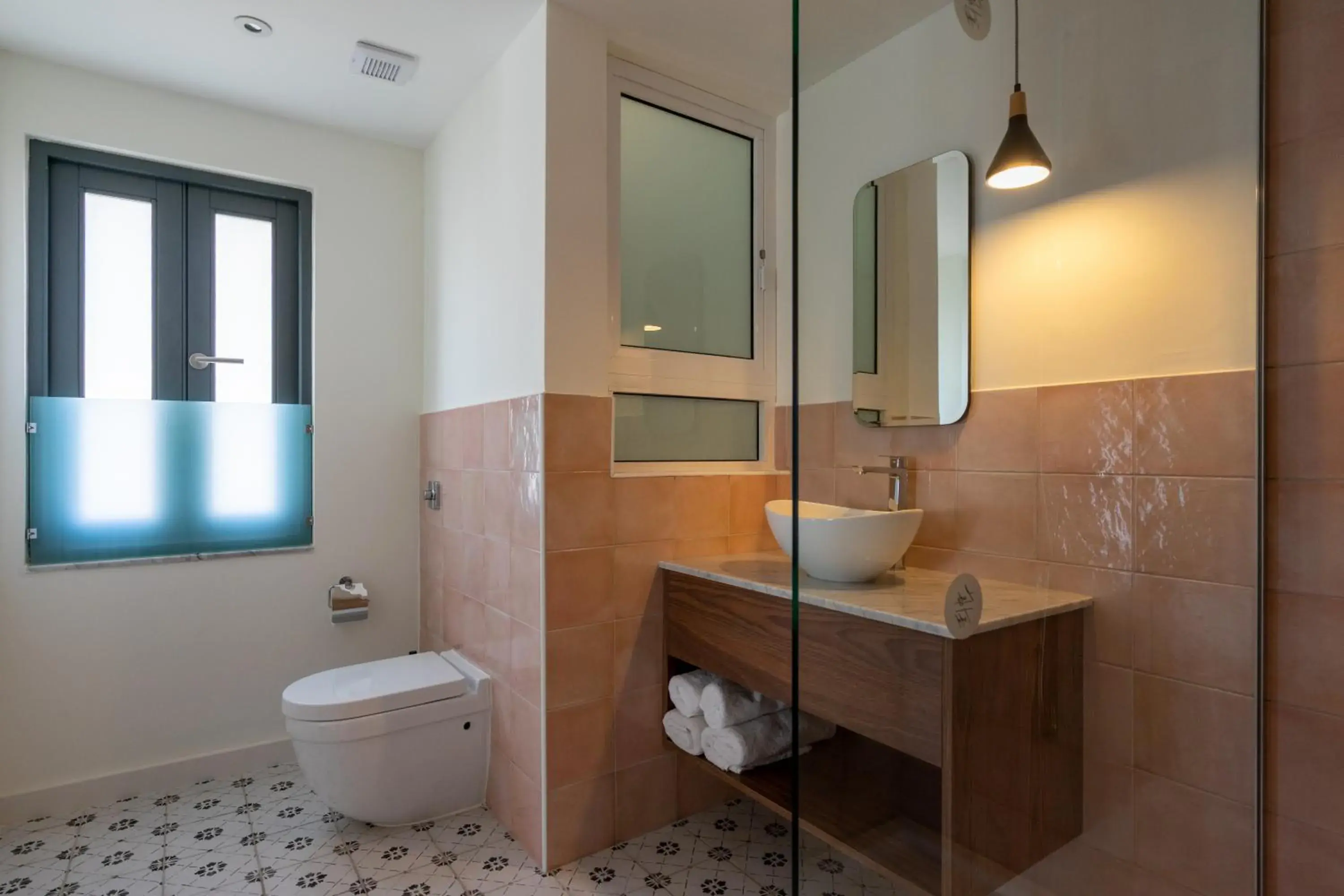 Bathroom in Lady Todd Bathroom in Lady Todd