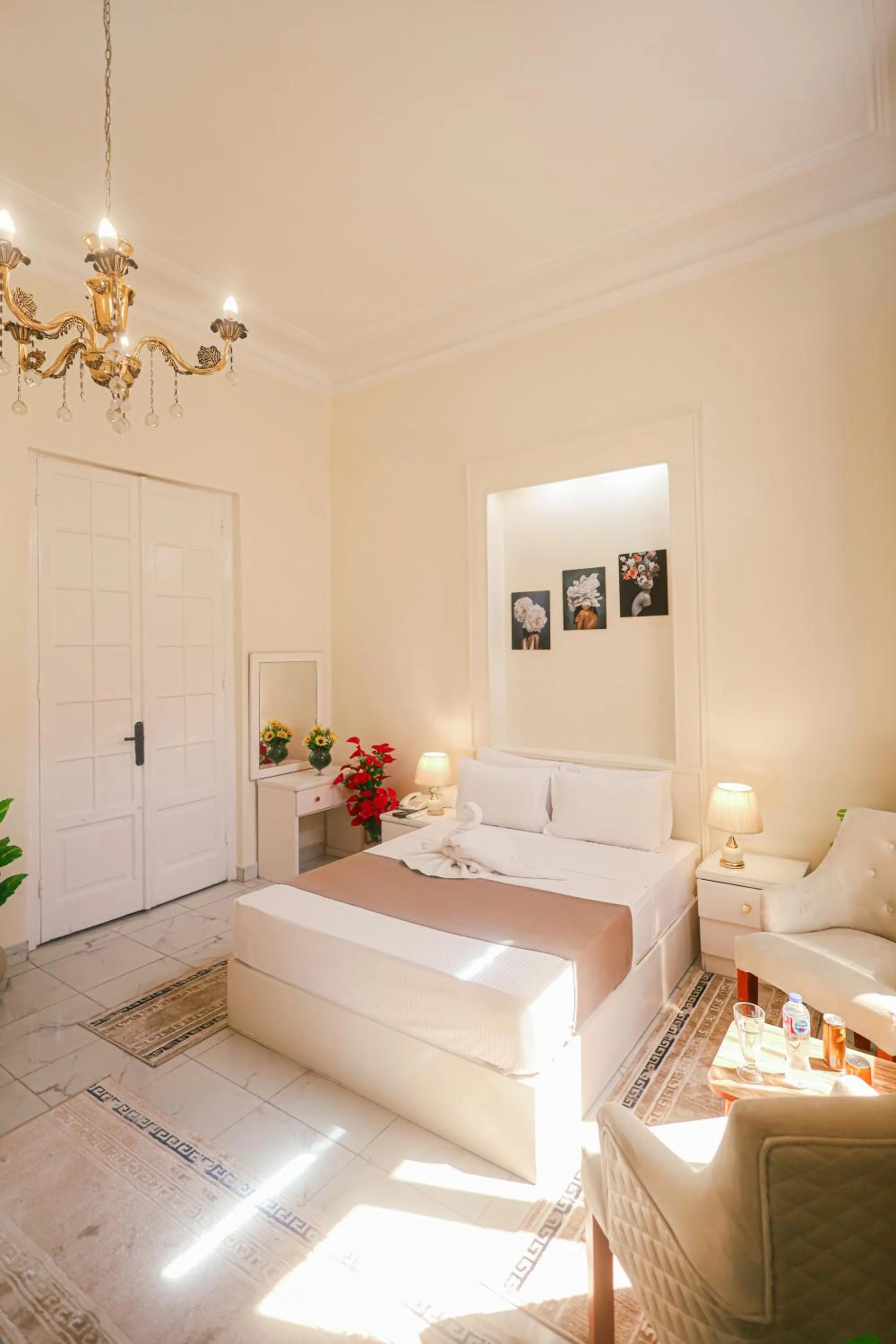 Victory Downtown Hotel