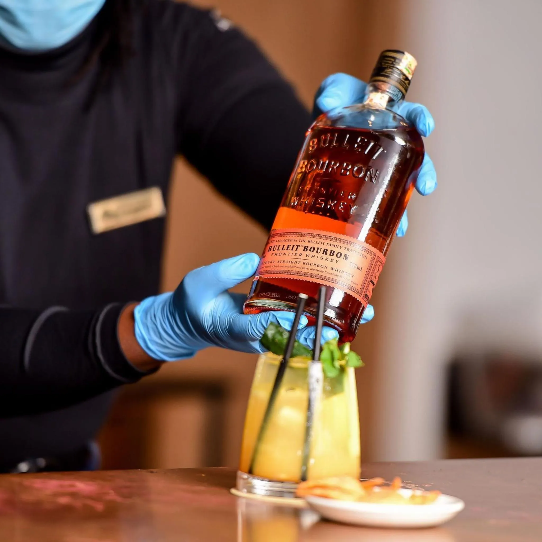 Restaurant/places to eat in Alba Hotel Meru