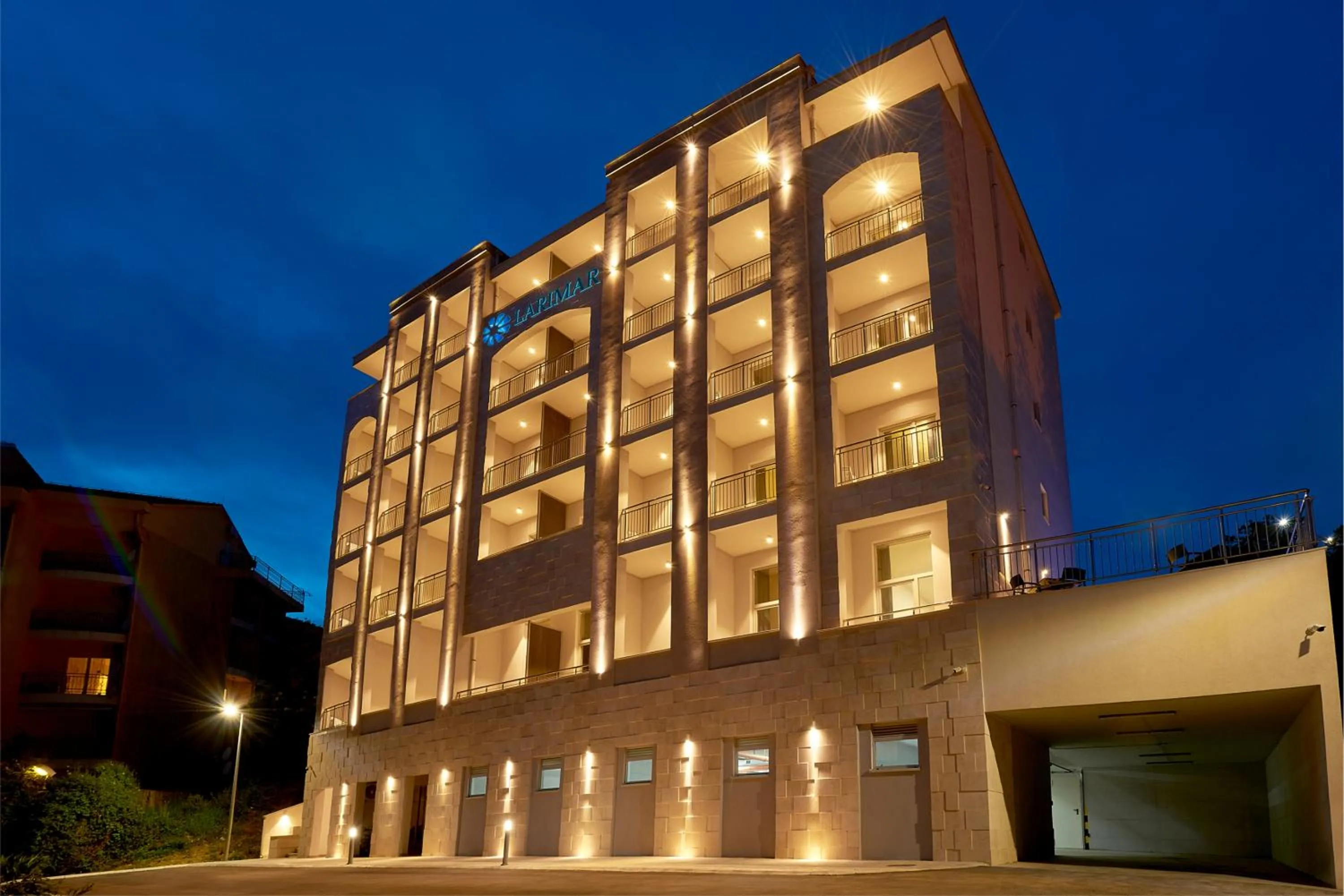 APART Garni Hotel LARIMAR