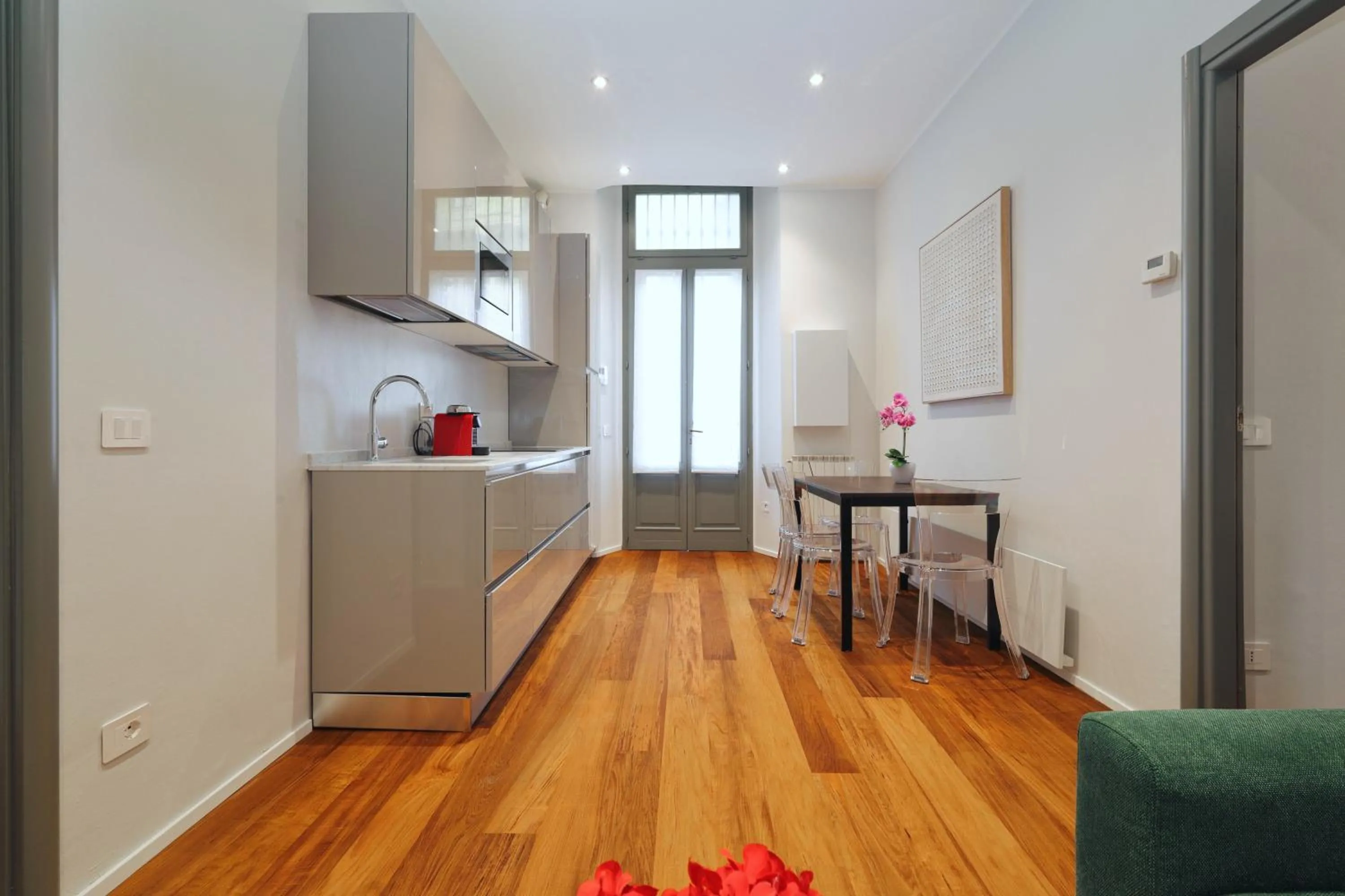 Kitchen or kitchenette in Milan Retreats Duomo Carrobbio