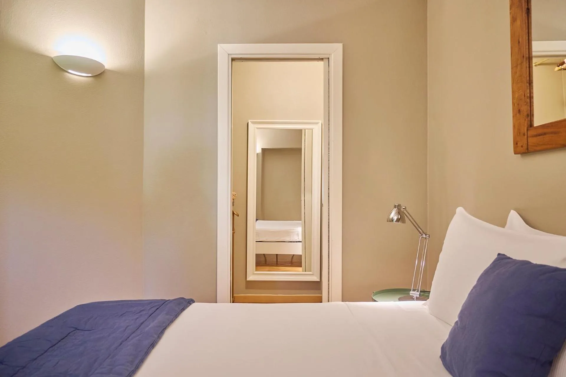 Bedroom, Bed in Milan Retreats Duomo Carrobbio