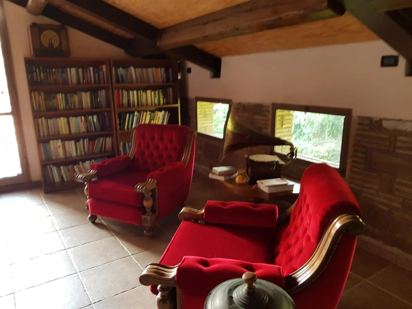 Library in Torrenova di Assisi Country House