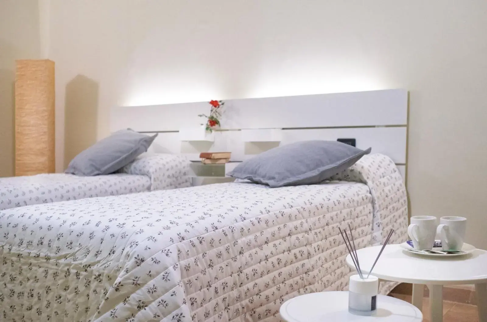 Twin Room with Shower in Torrenova di Assisi Country House Twin Room with Shower in Torrenova di Assisi Country House