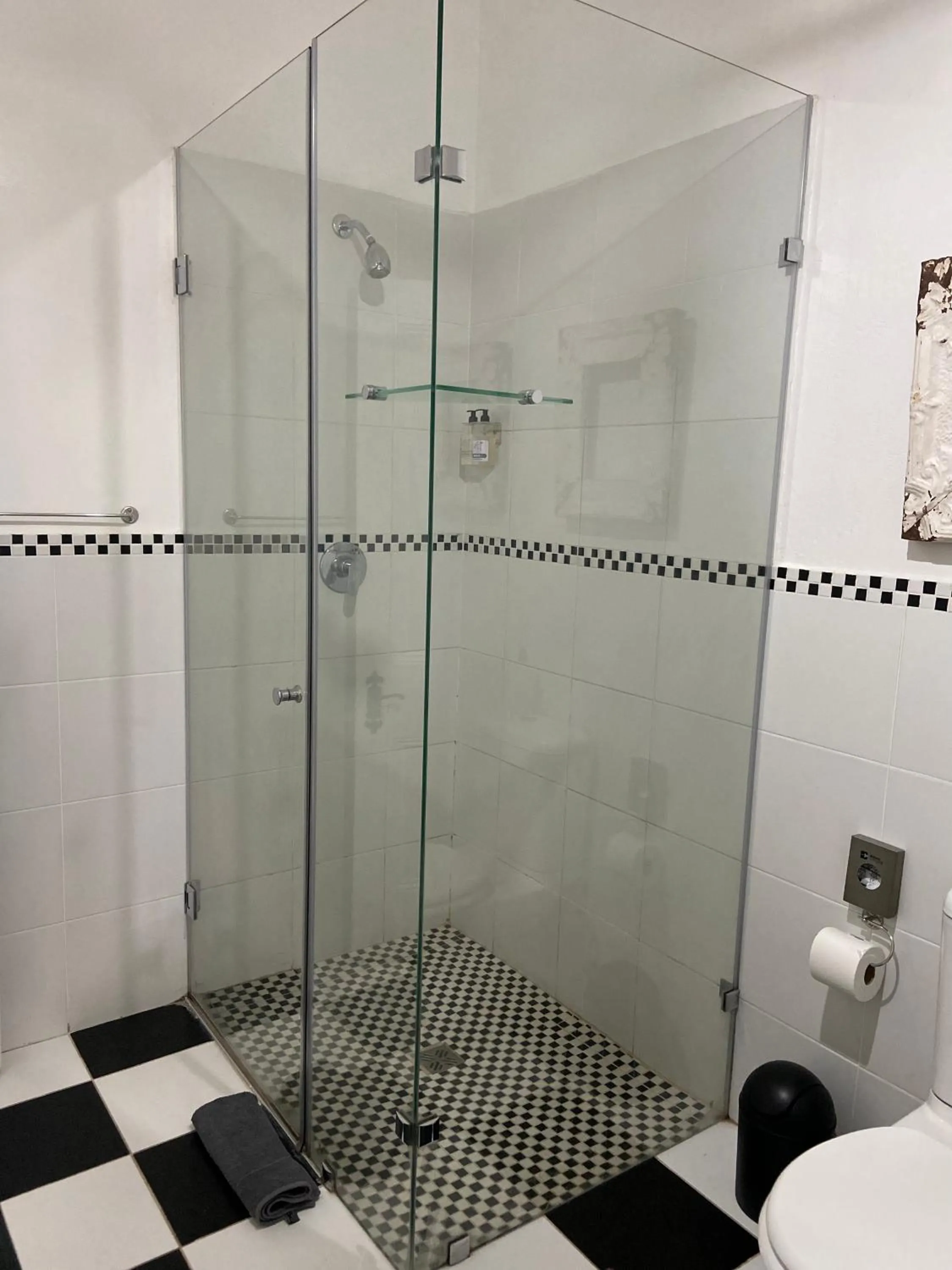 Shower in Cape Karoo Guesthouse
