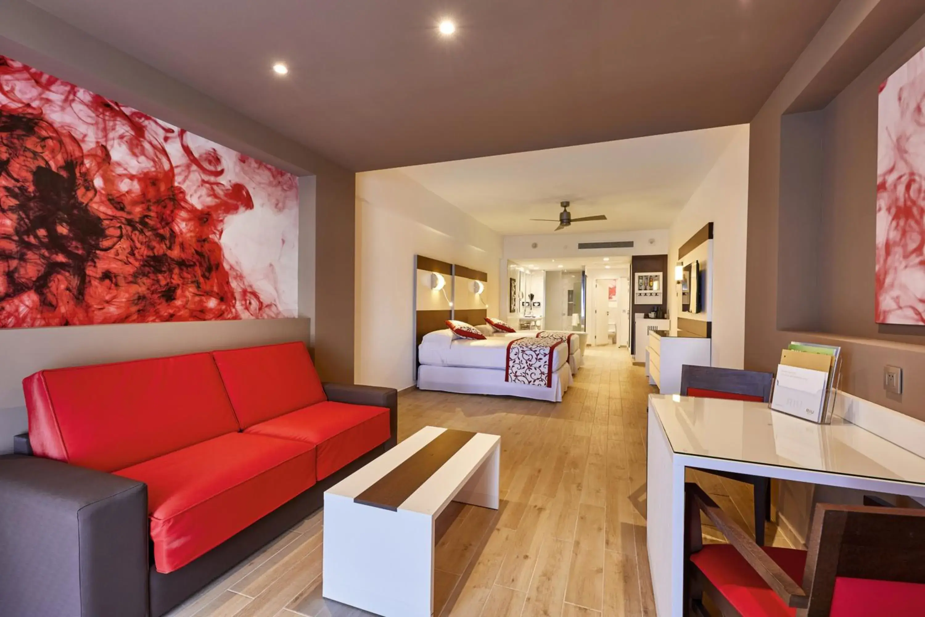 Photo of the whole room, Bed in Riu Palace Costa Mujeres - All Inclusive Photo of the whole room, Bed in Riu Palace Costa Mujeres - All Inclusive