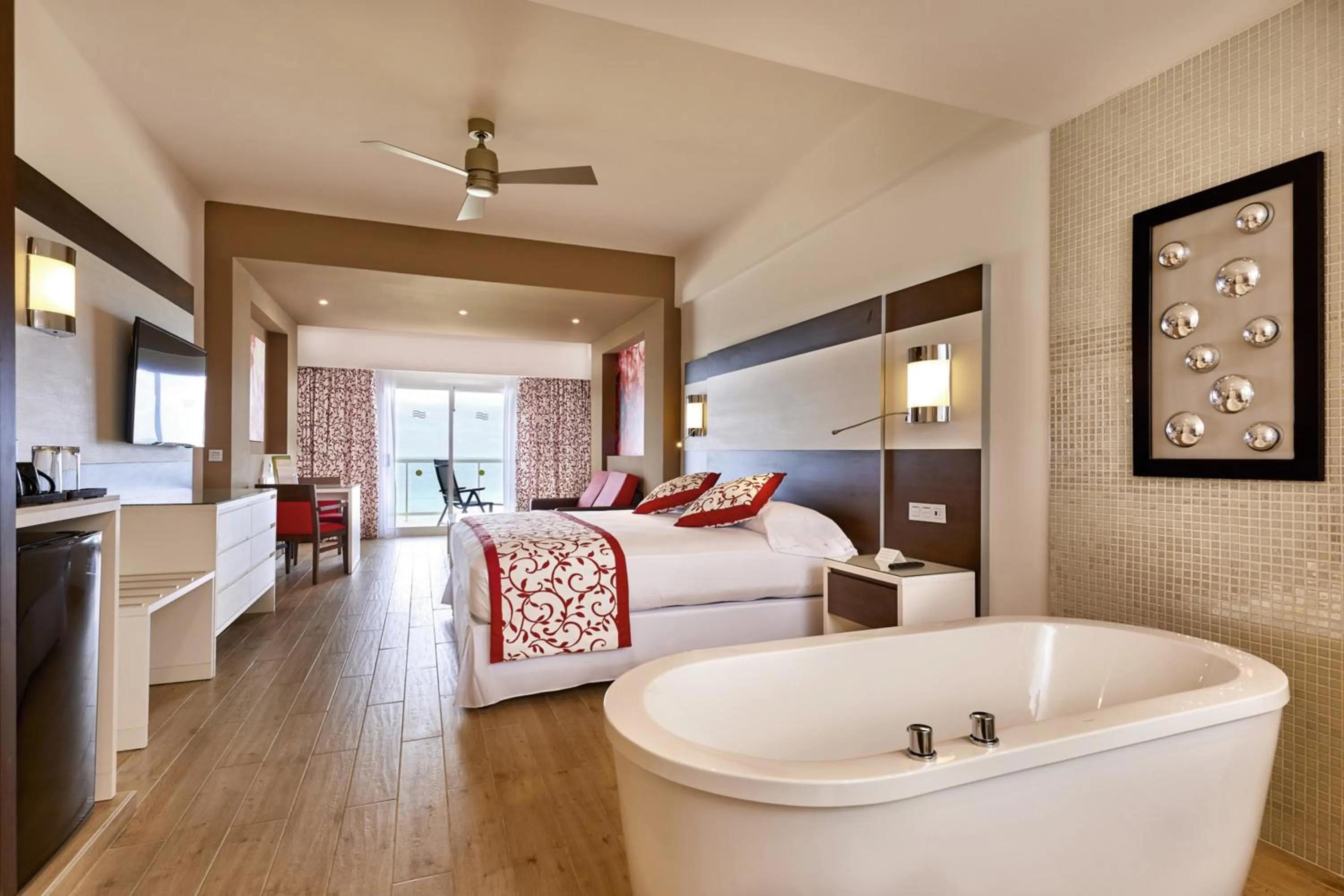 Bed in Riu Palace Costa Mujeres - All Inclusive