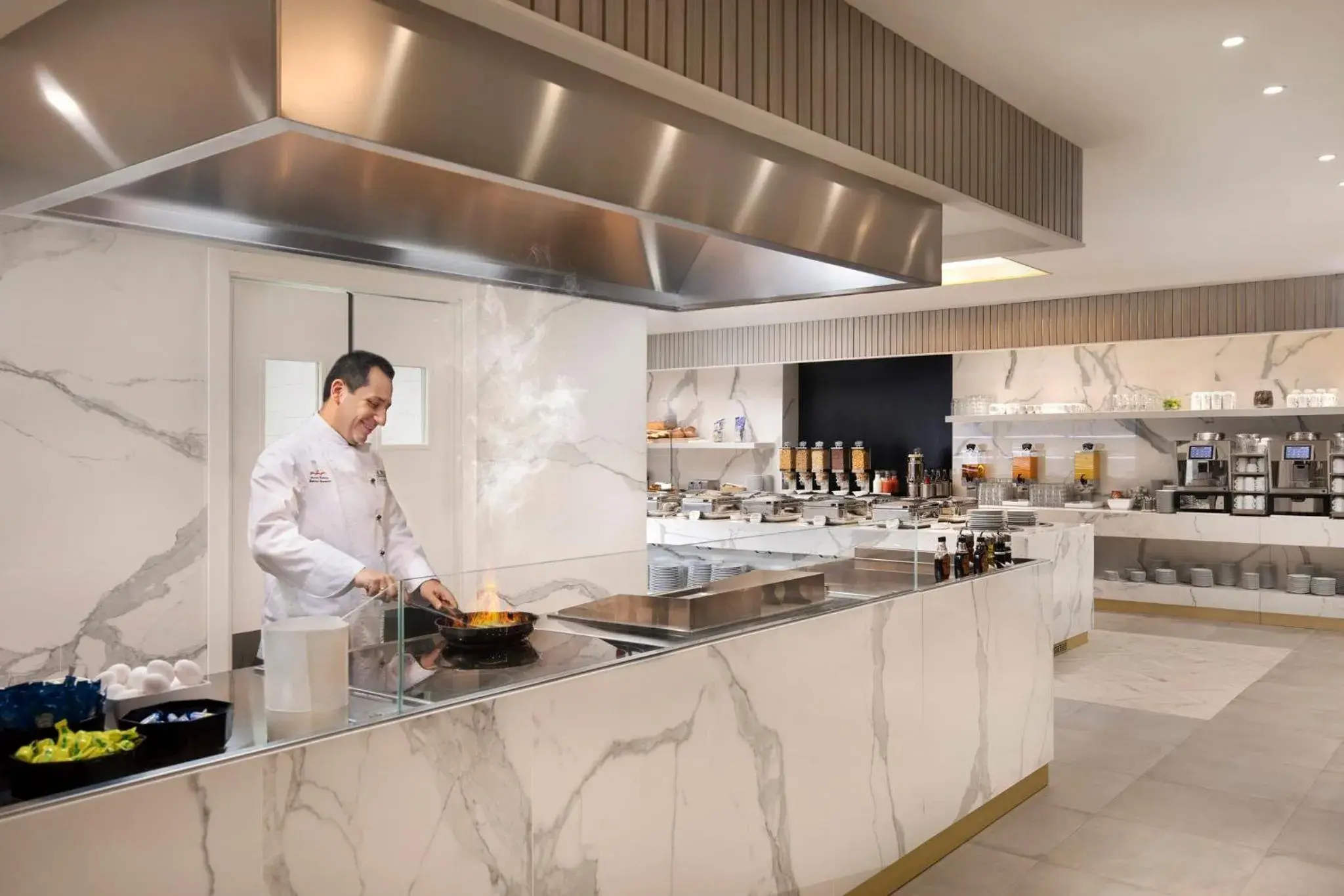 Breakfast in Crowne Plaza Zürich by IHG Breakfast in Crowne Plaza Zürich by IHG