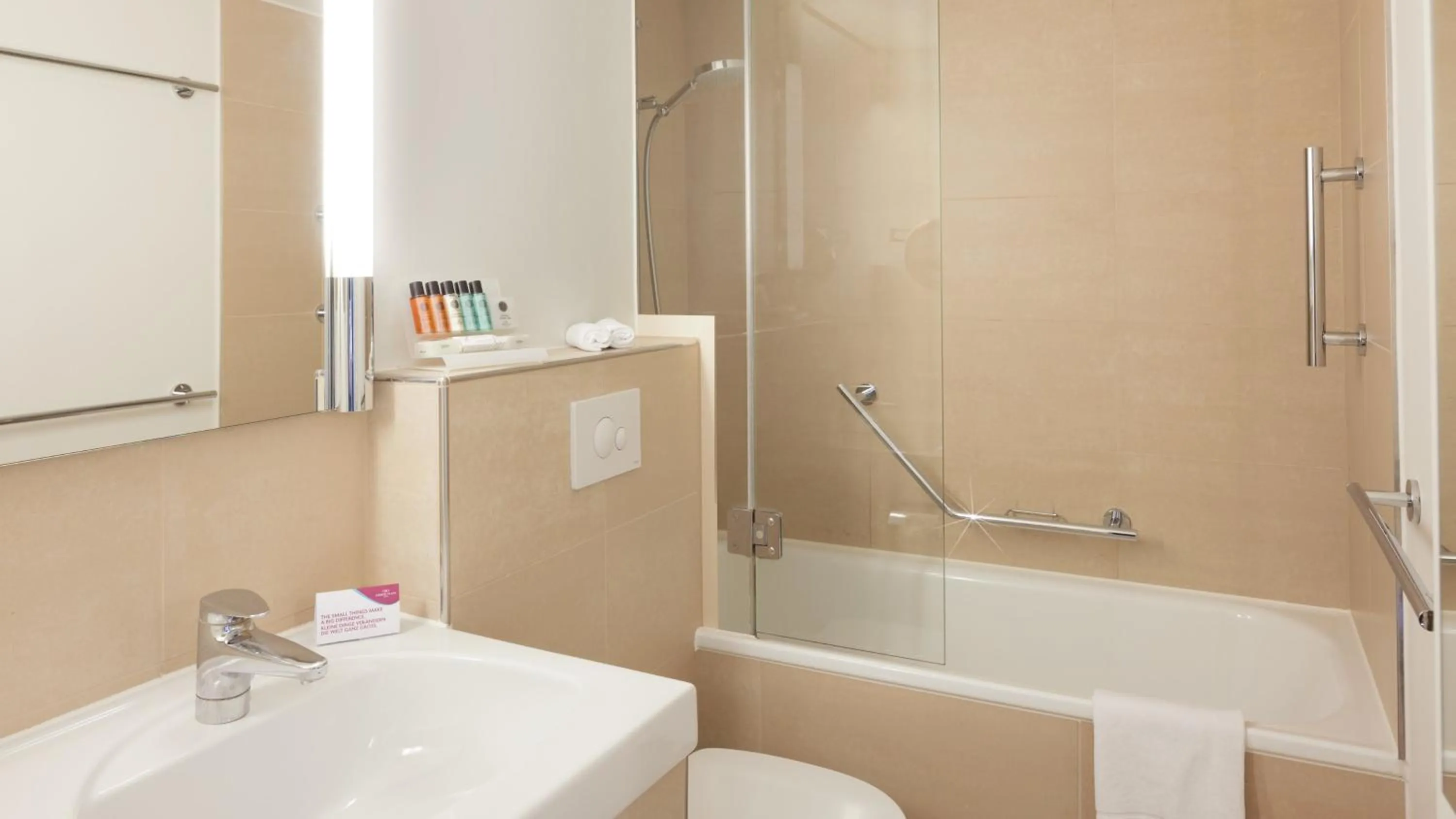 Bathroom in Crowne Plaza Zürich by IHG