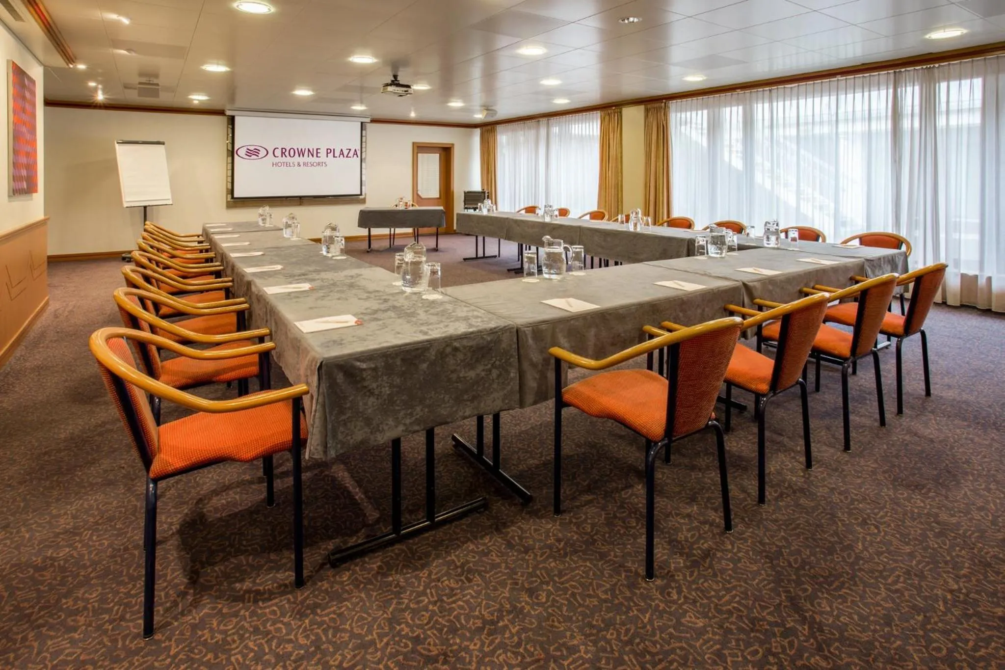 Meeting/conference room in Crowne Plaza Zürich by IHG