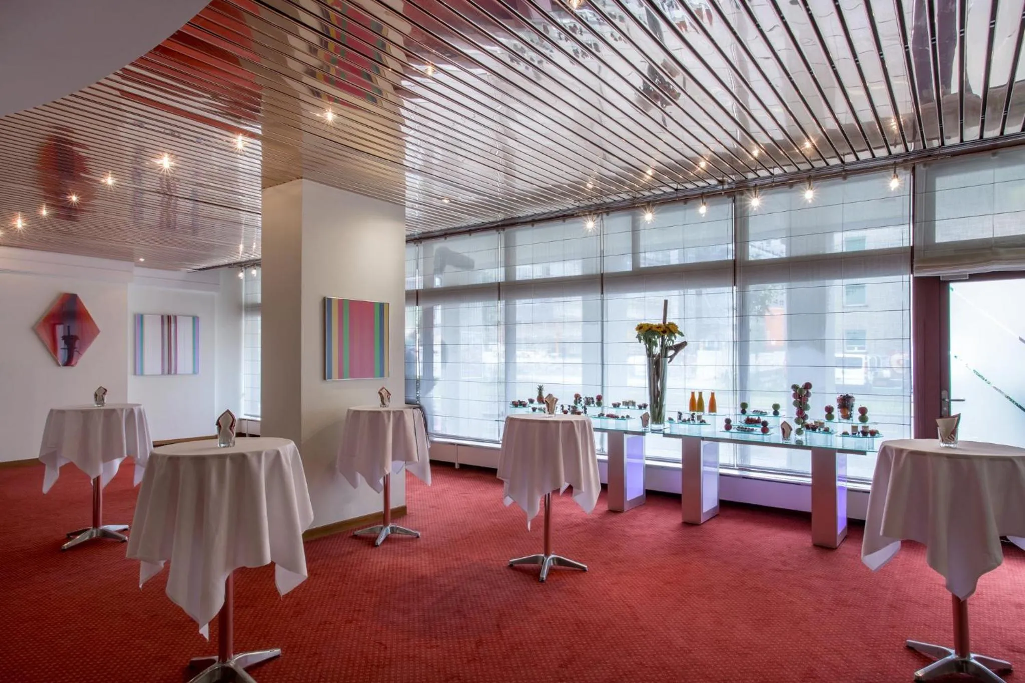 Meeting/conference room in Crowne Plaza Zürich by IHG