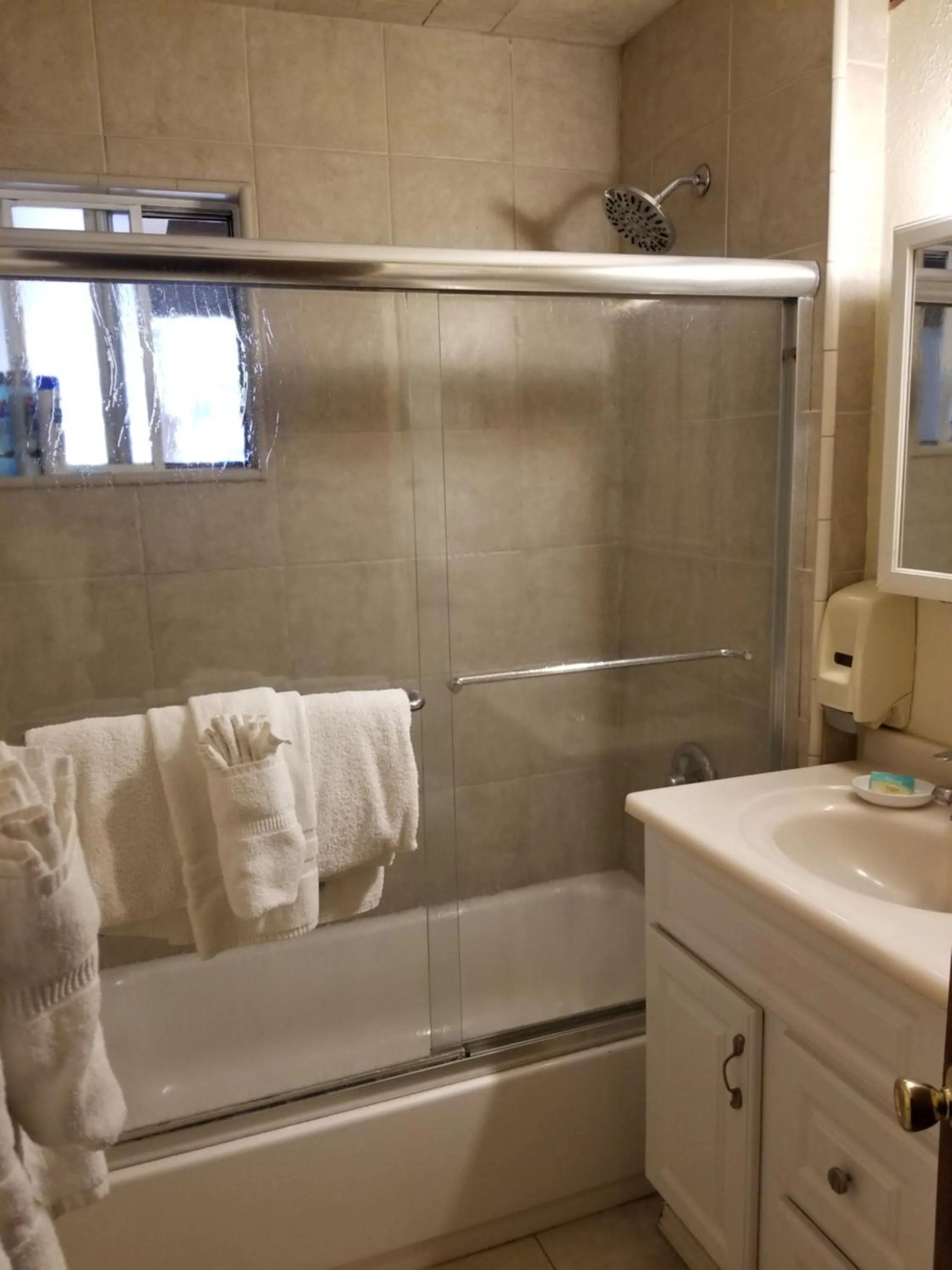 Bathroom in Grey Squirrel Resort