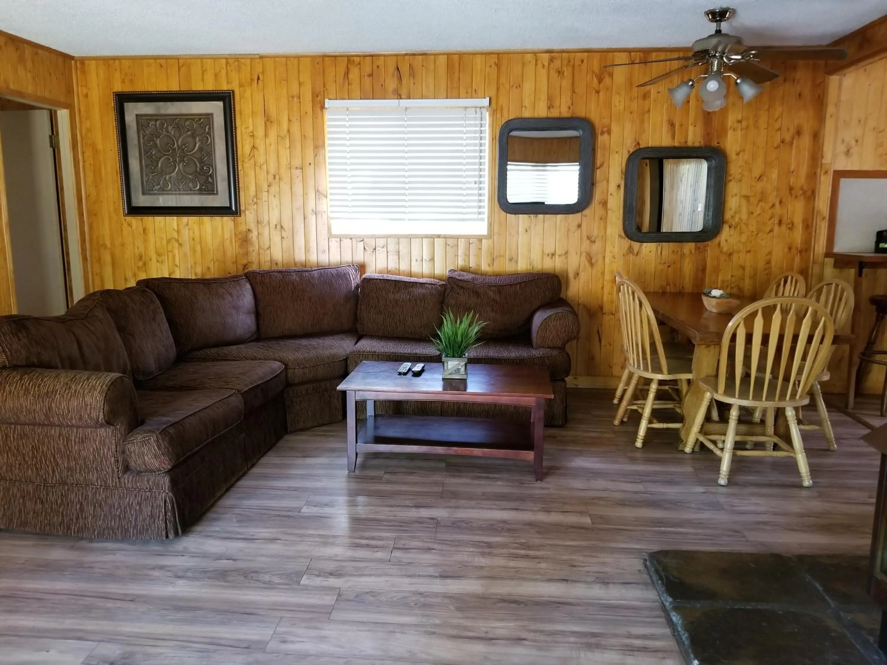 Living room in Grey Squirrel Resort