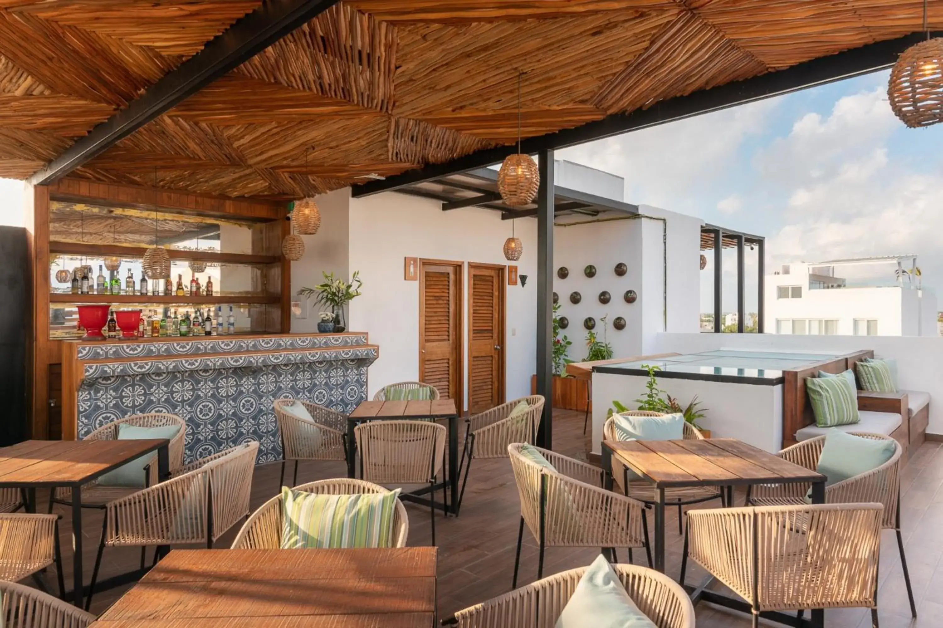 Restaurant/places to eat in Marvic Hotel Boutique Restaurant/places to eat in Marvic Hotel Boutique