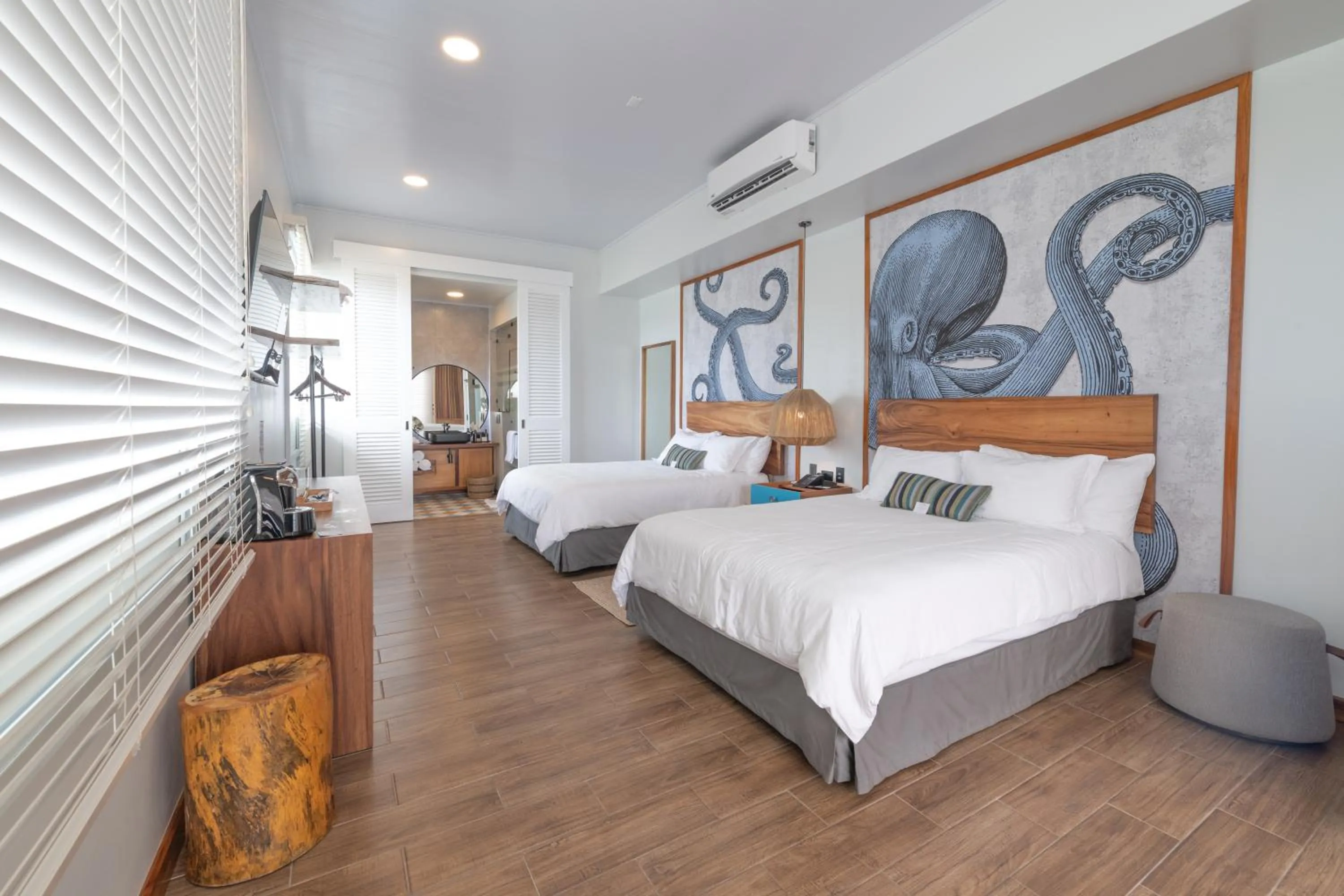 Bed in Amaka Ocean Living Lodge