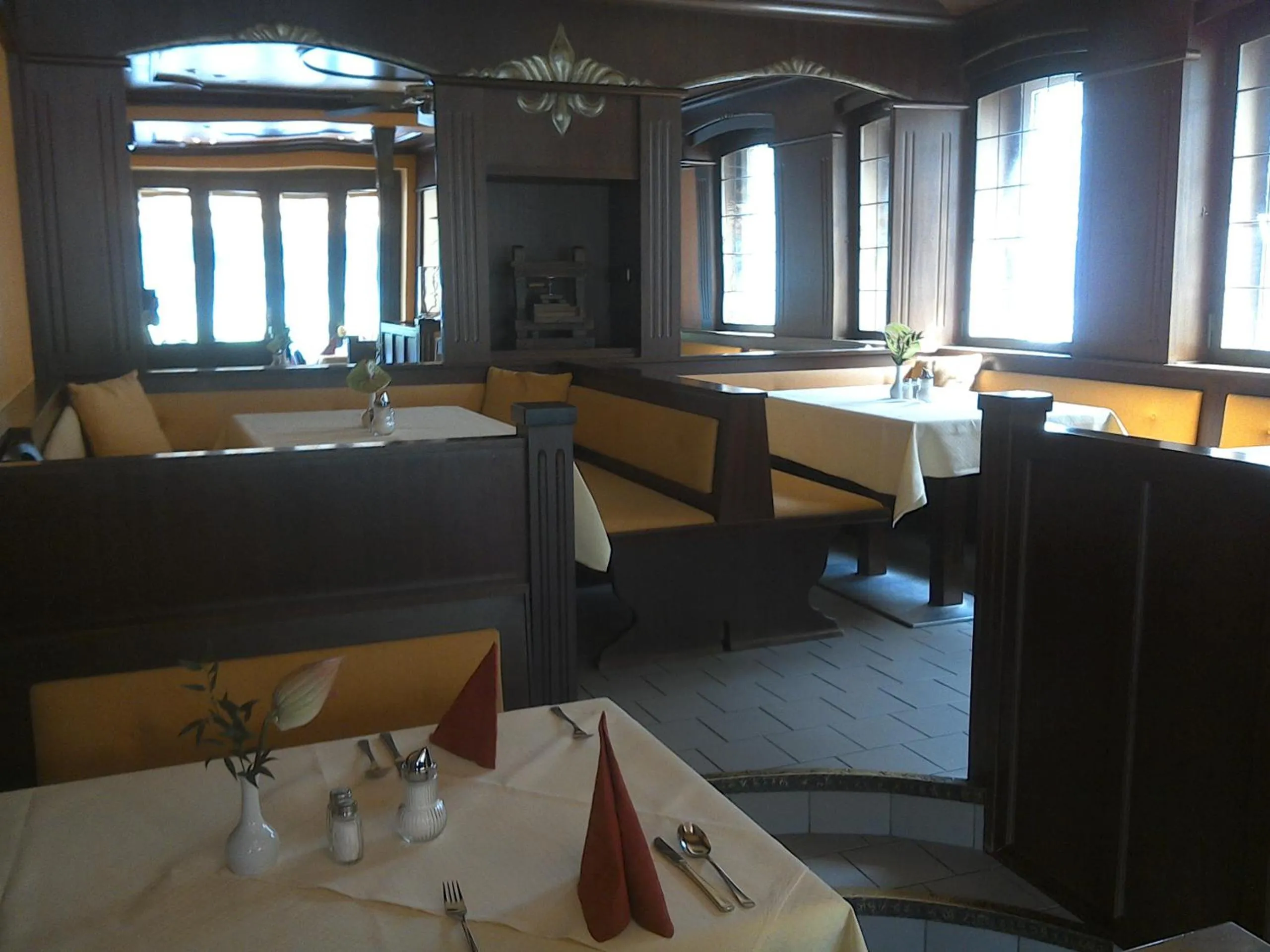 Restaurant/places to eat in Rheinhotel Lamm