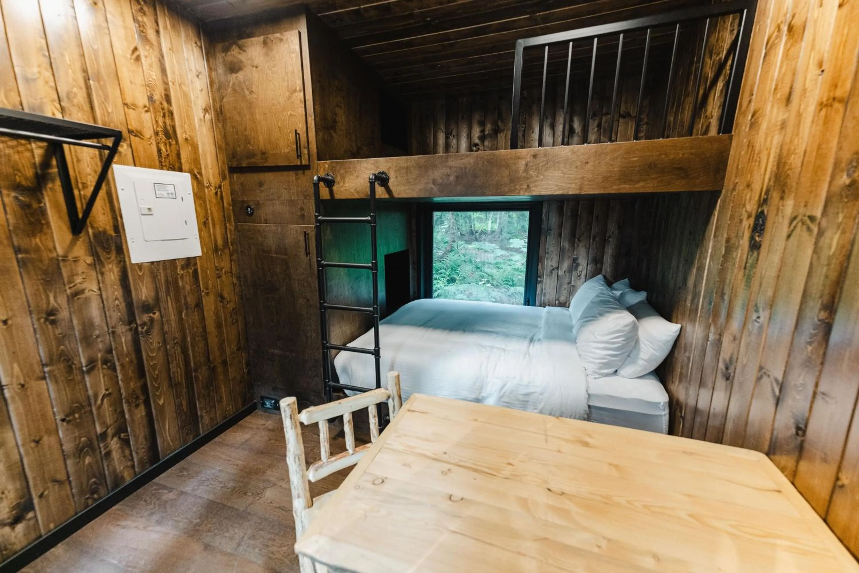 Photo of the whole room in Boulder Mountain Resort