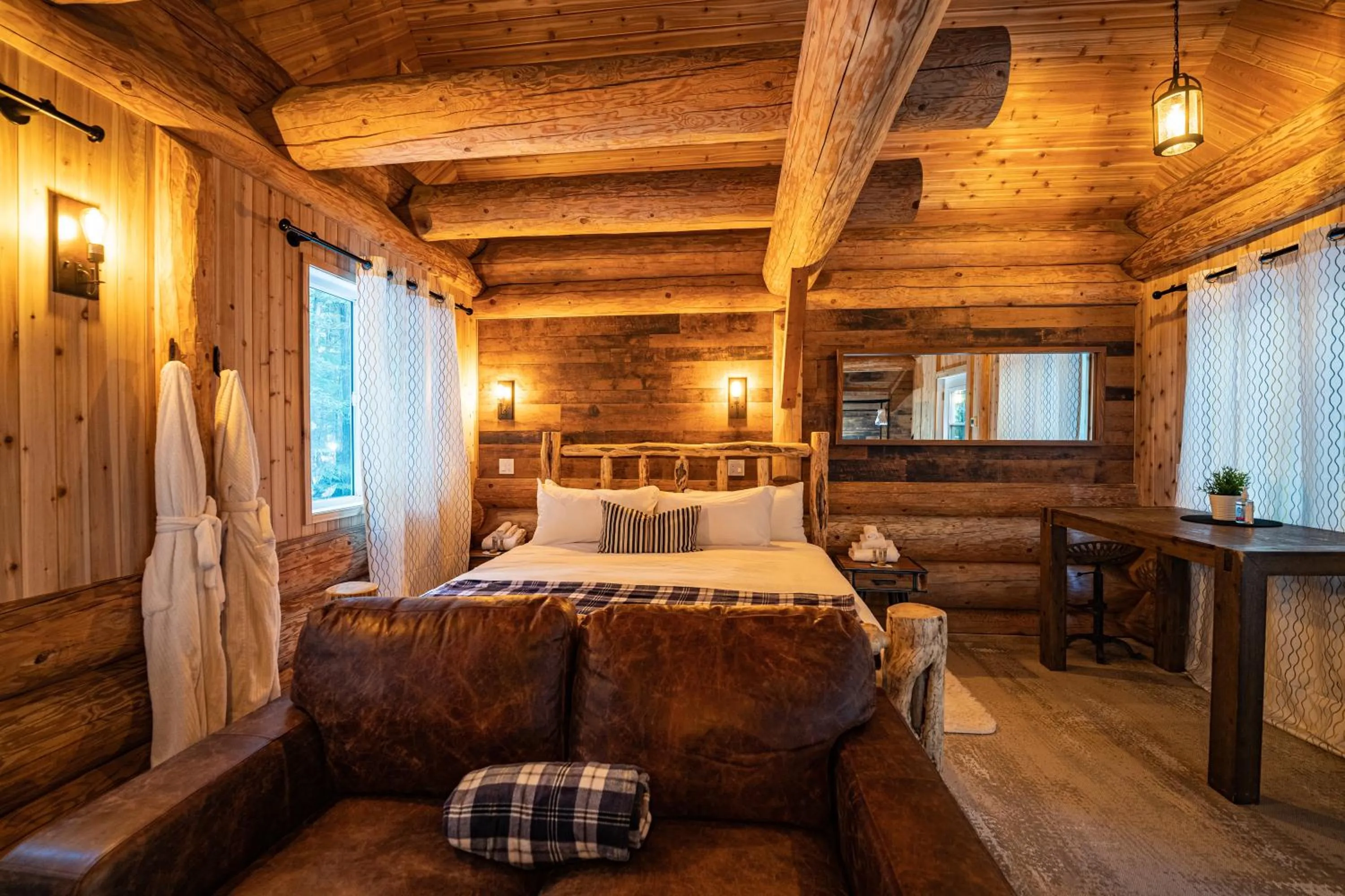 Bed in Boulder Mountain Resort