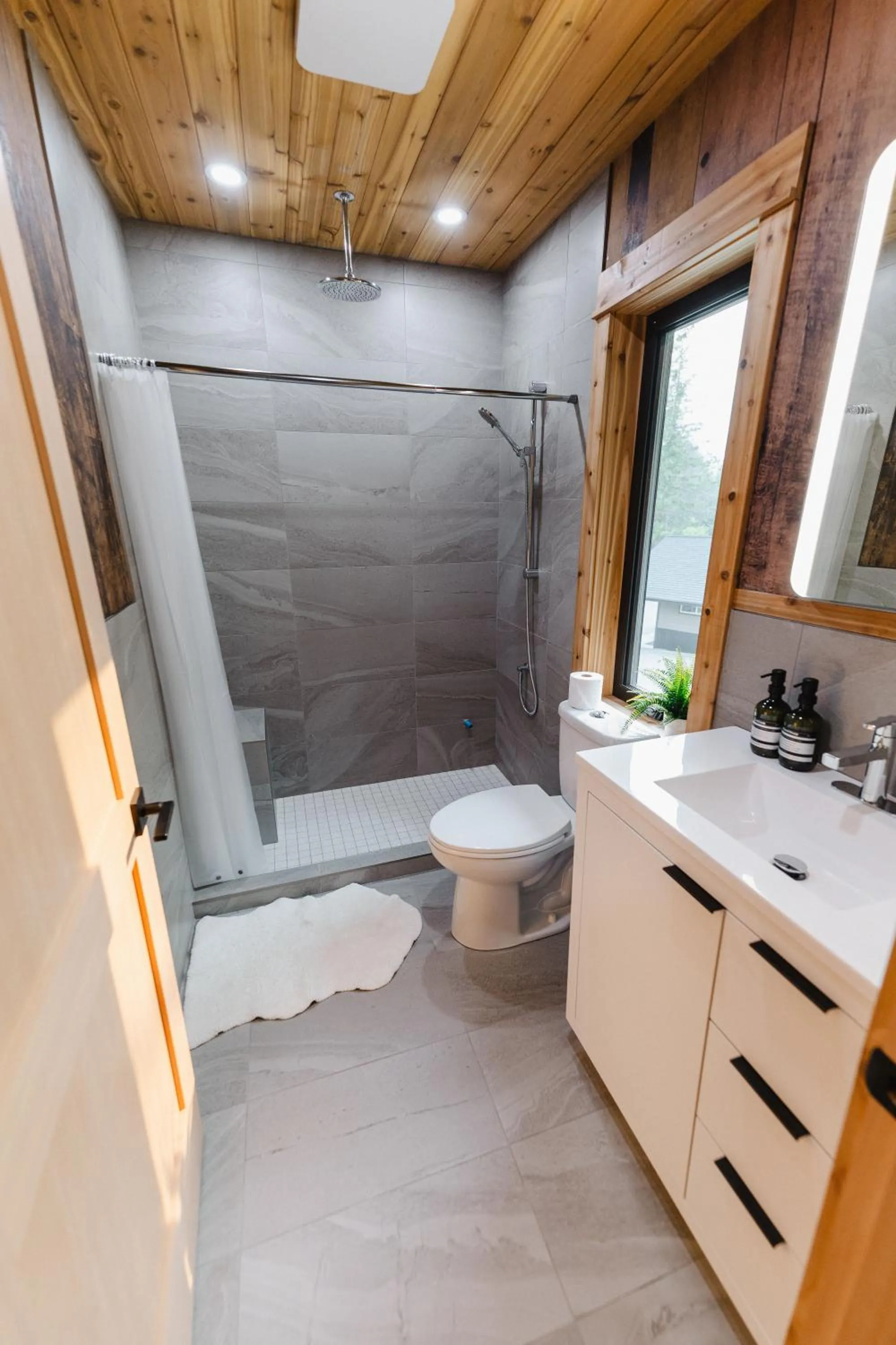 Bathroom in Boulder Mountain Resort
