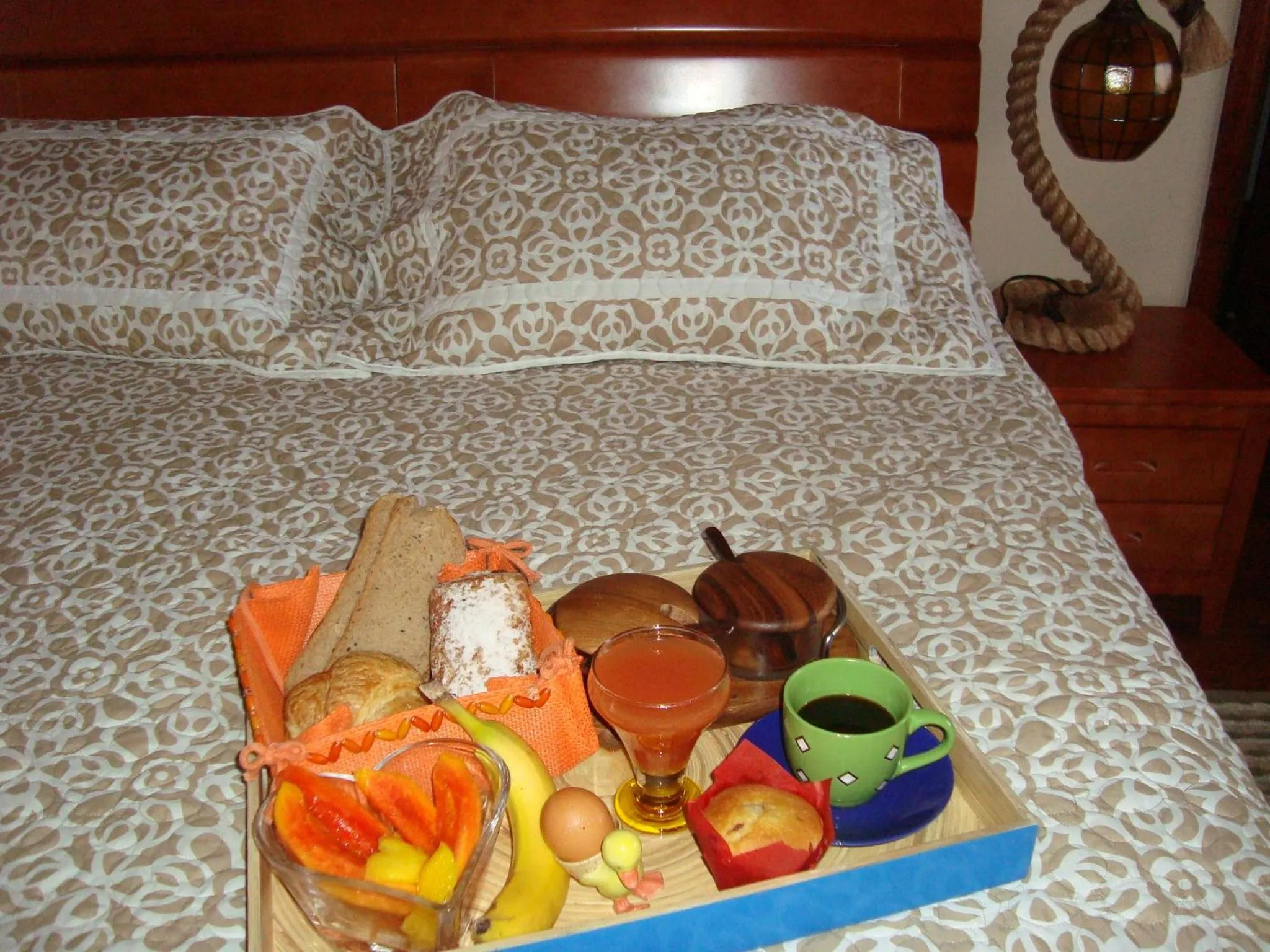 Breakfast, Bed in Fuego Mio Bed & Breakfast
