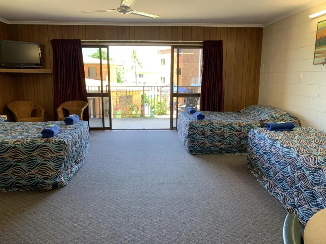 Photo of the whole room, Bed in Sandpiper Motel Photo of the whole room, Bed in Sandpiper Motel