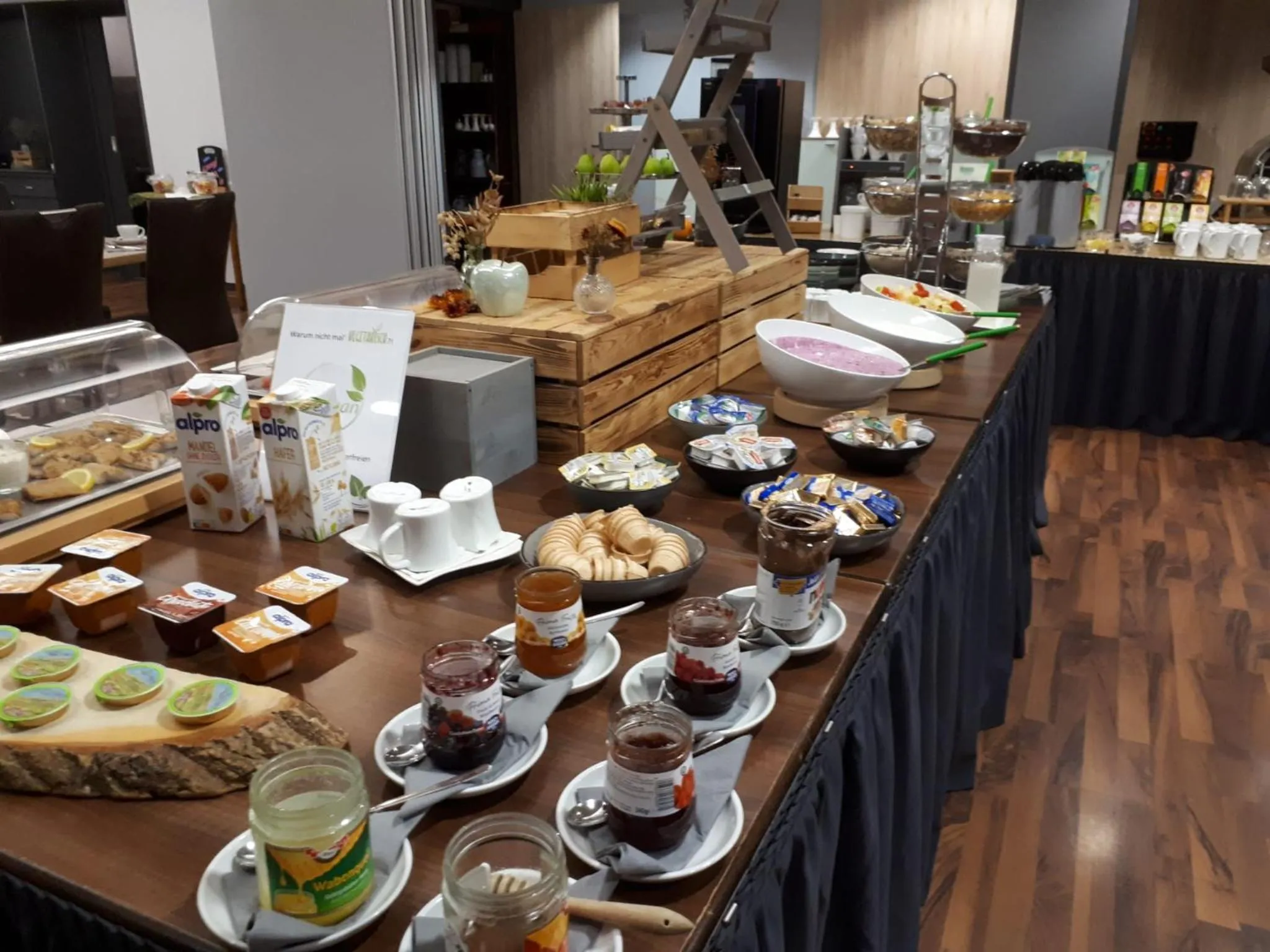 Breakfast in Seehotel Losheim