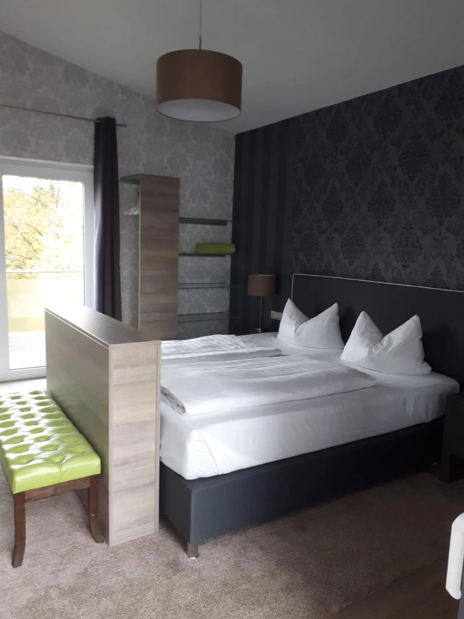 Photo of the whole room, Bed in Seehotel Losheim