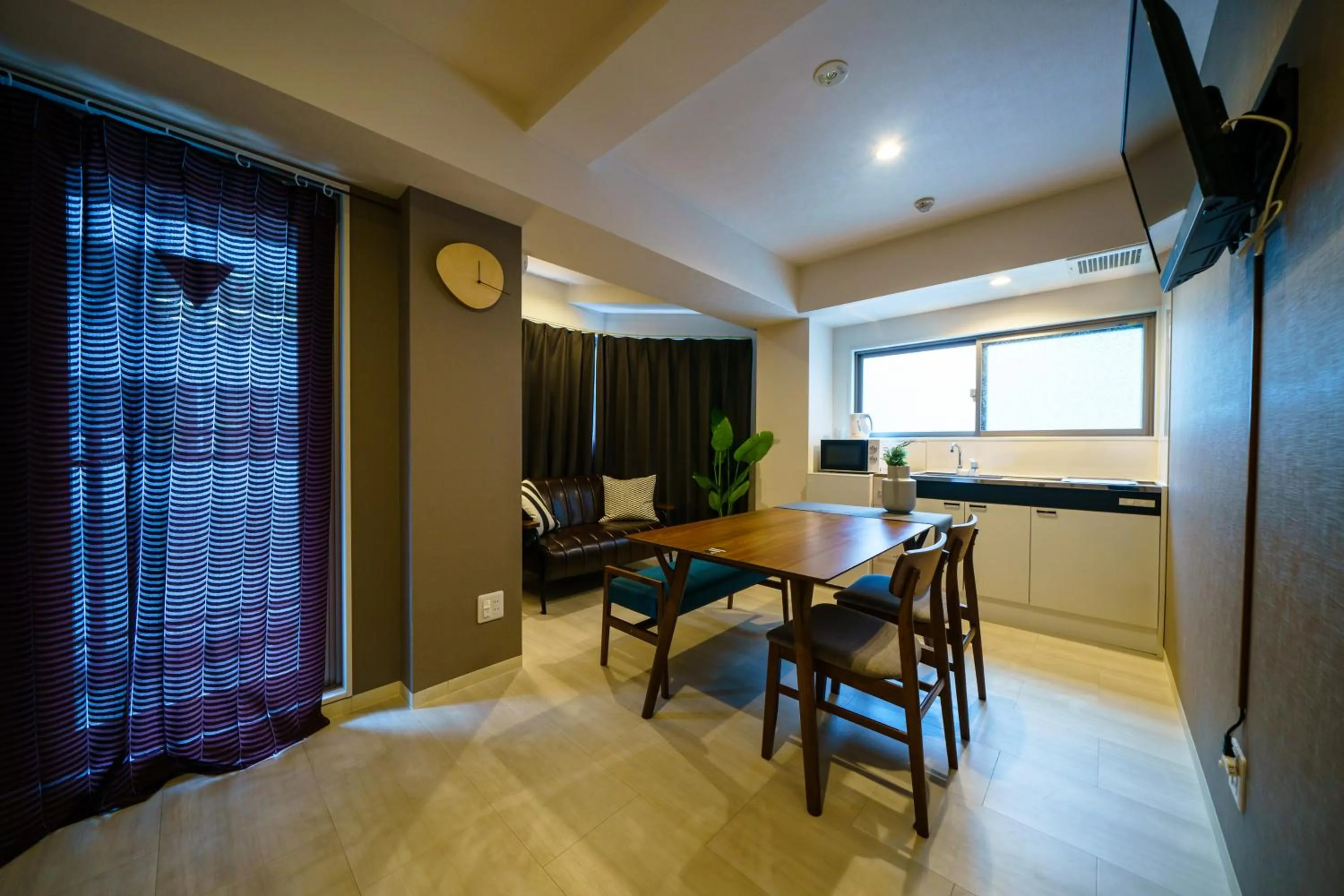 Kitchen or kitchenette in Gracia Hotel