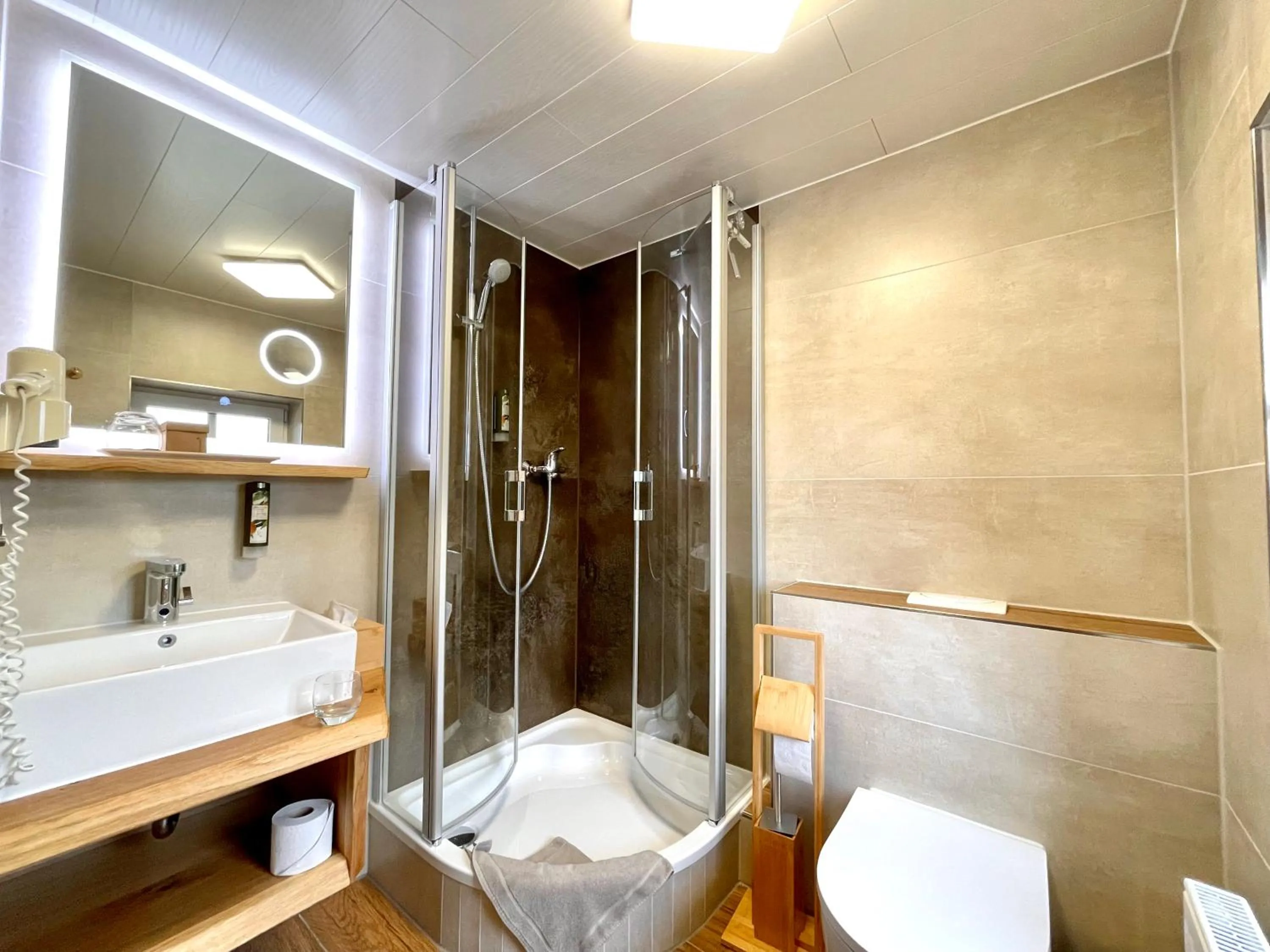 Bathroom in Naturhotel Gasthof Bärenfels