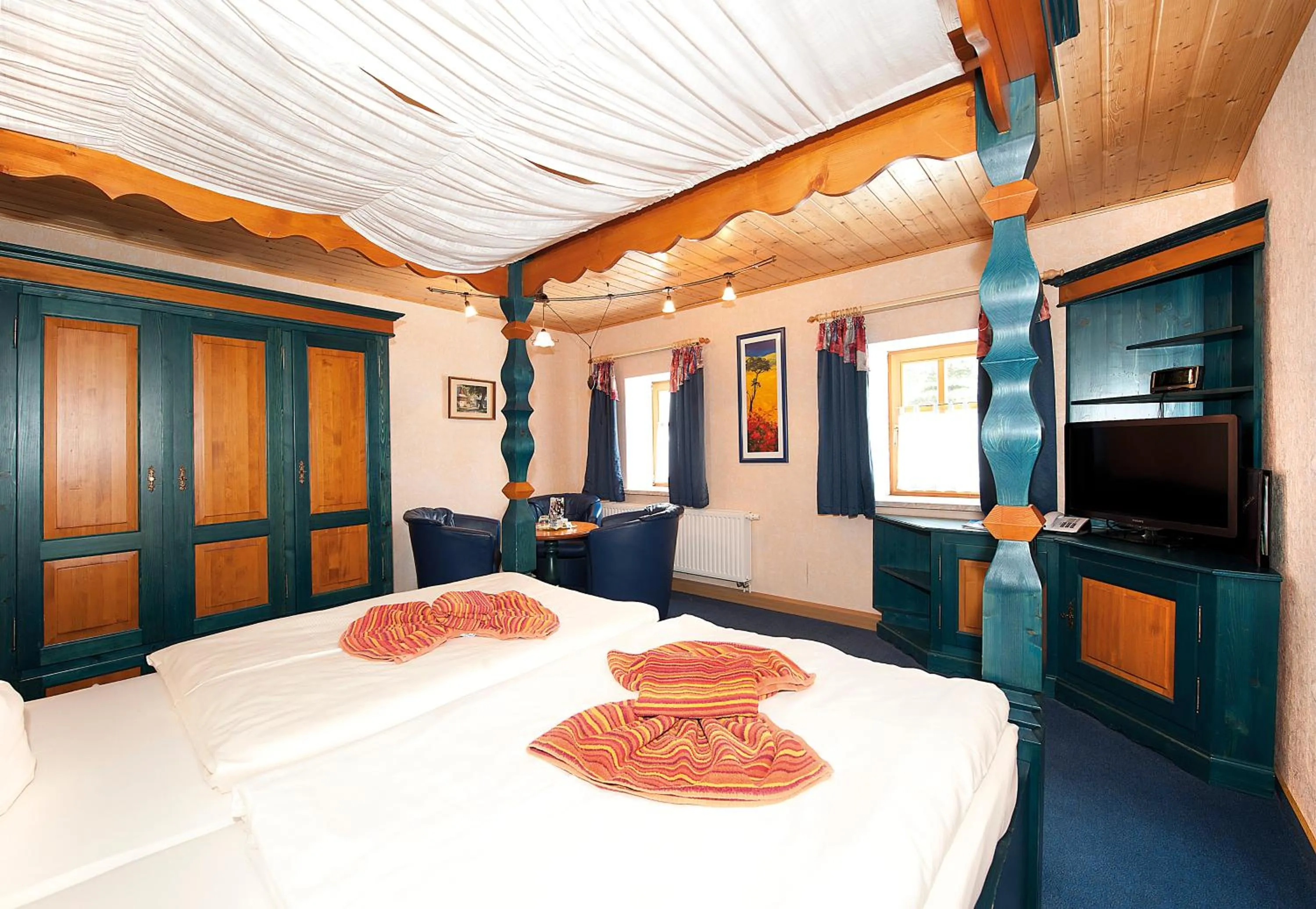 Bedroom, Bed in Naturhotel Gasthof Bärenfels