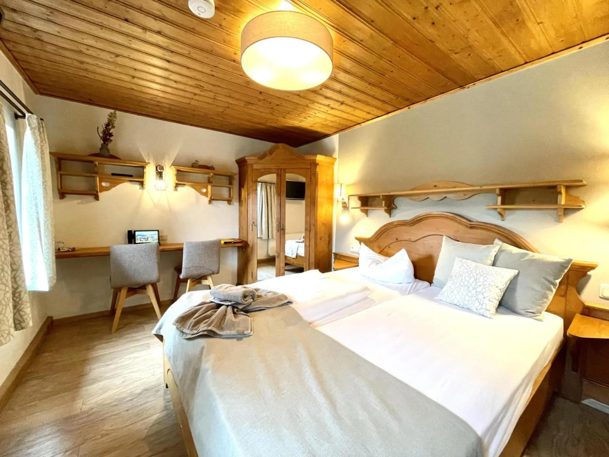 Bed in Naturhotel Gasthof Bärenfels