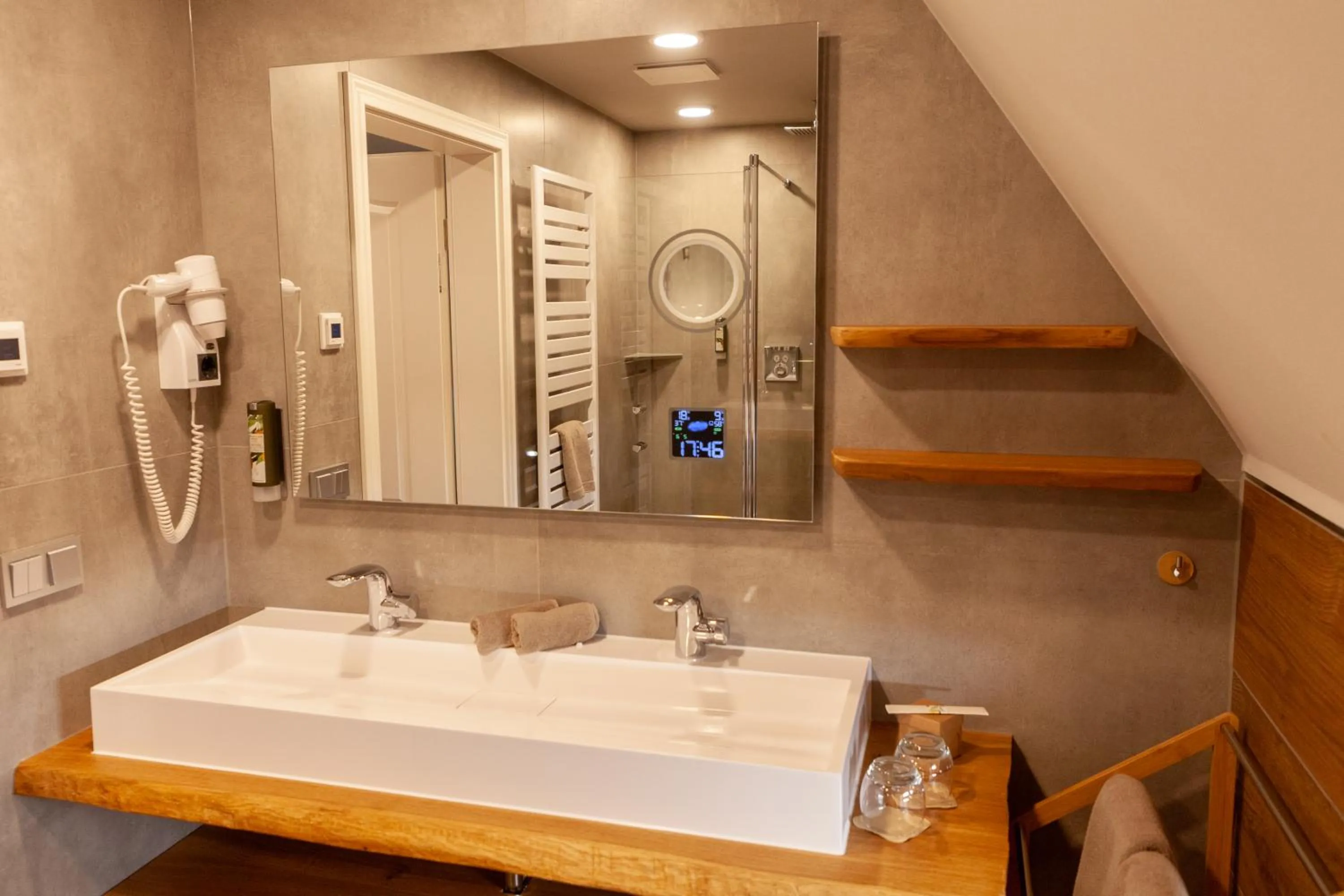 Bathroom in Naturhotel Gasthof Bärenfels